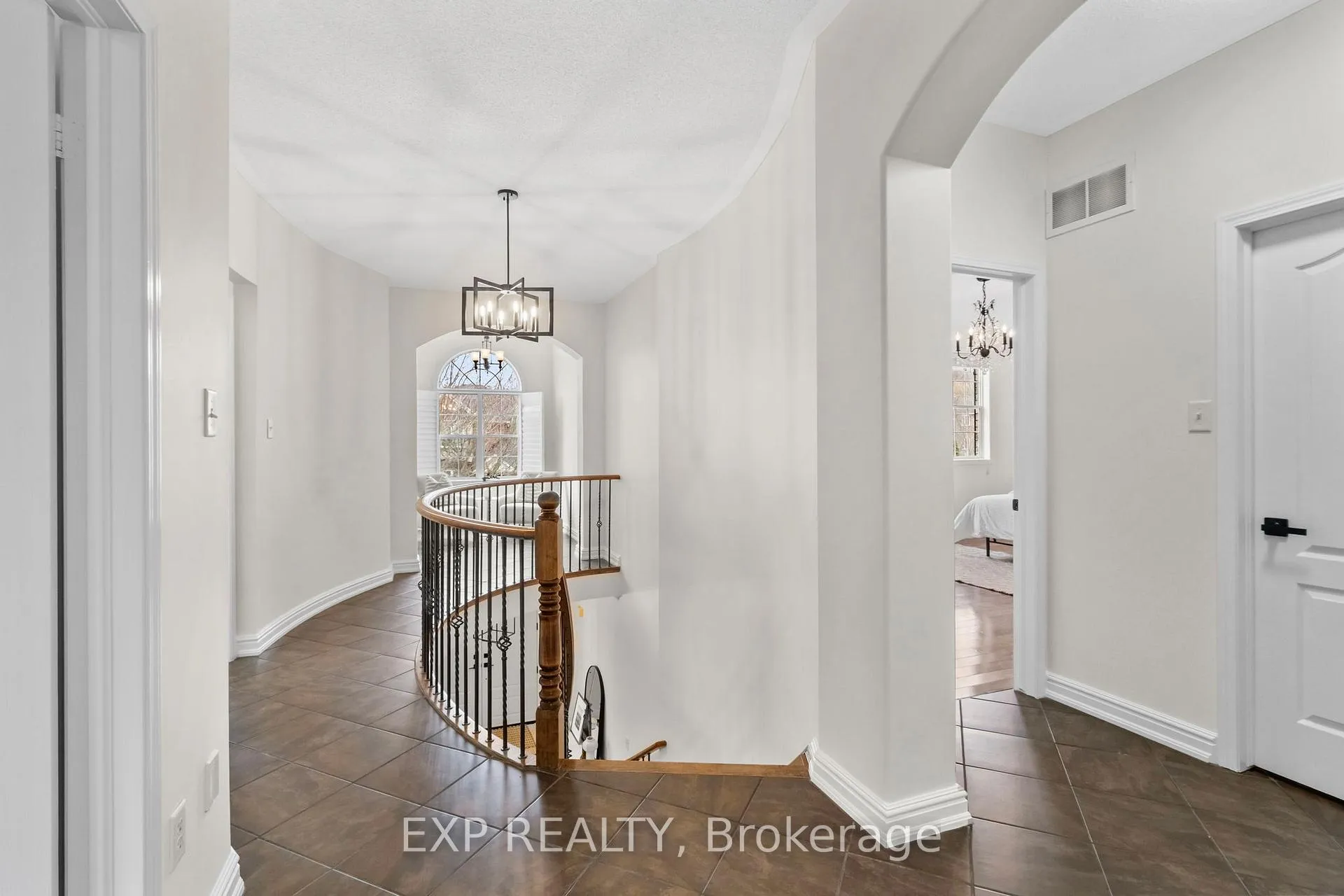 Photo 36 of 106 Arborglen Drive, Halton Hills, Georgetown — HOMEH