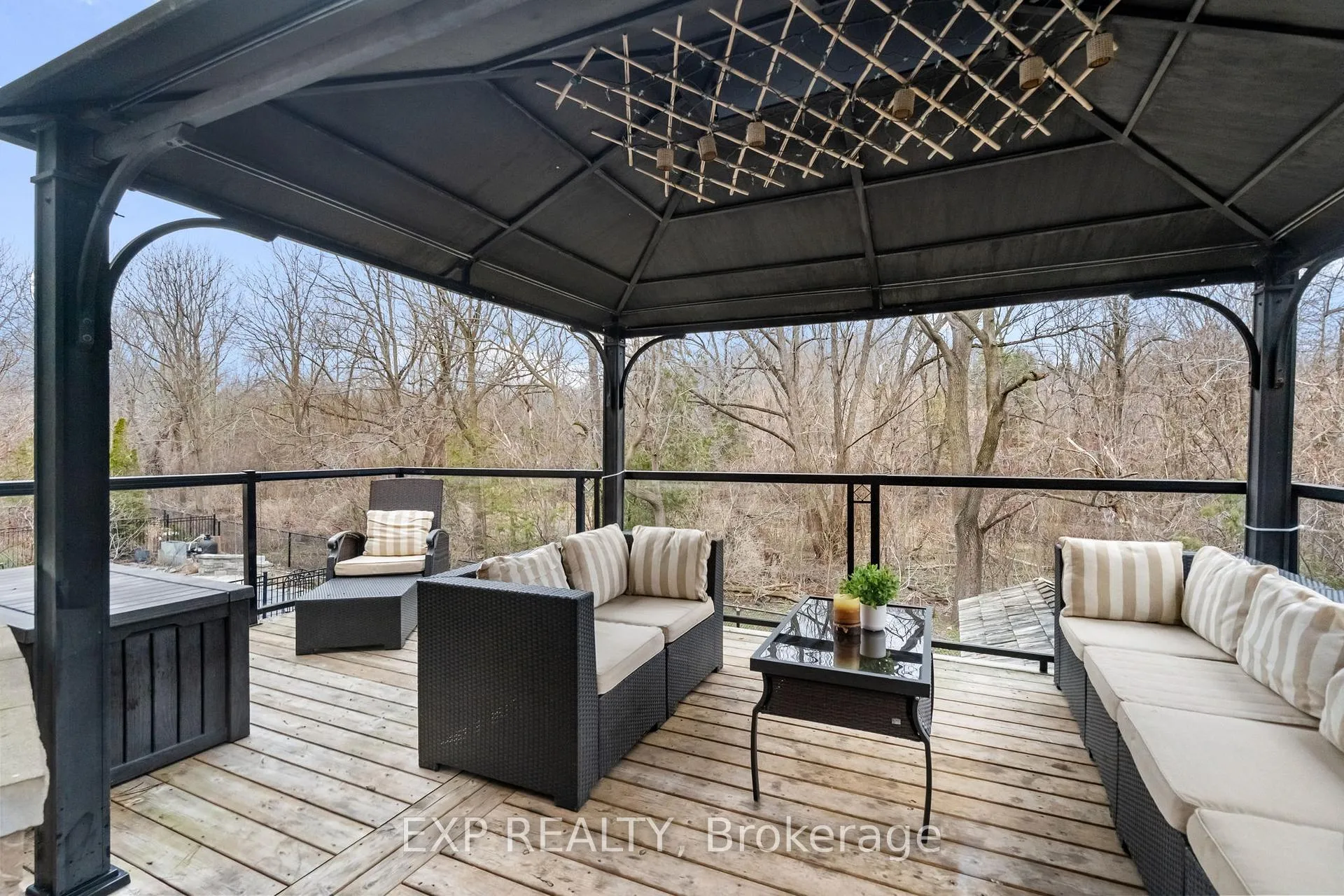 Photo 45 of 106 Arborglen Drive, Halton Hills, Georgetown — HOMEH