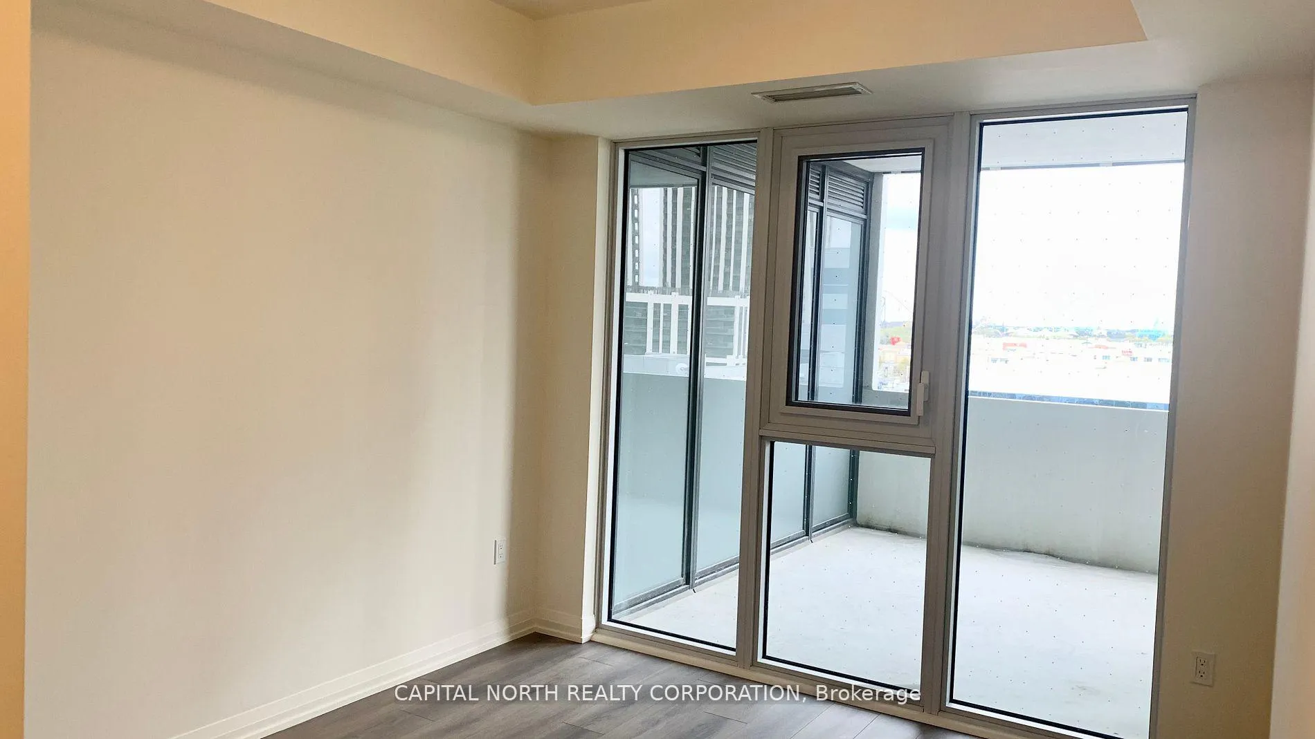 Photo 10 of Unit 412, 9000 Jane Street, Vaughan, Vellore Village — HOMEH