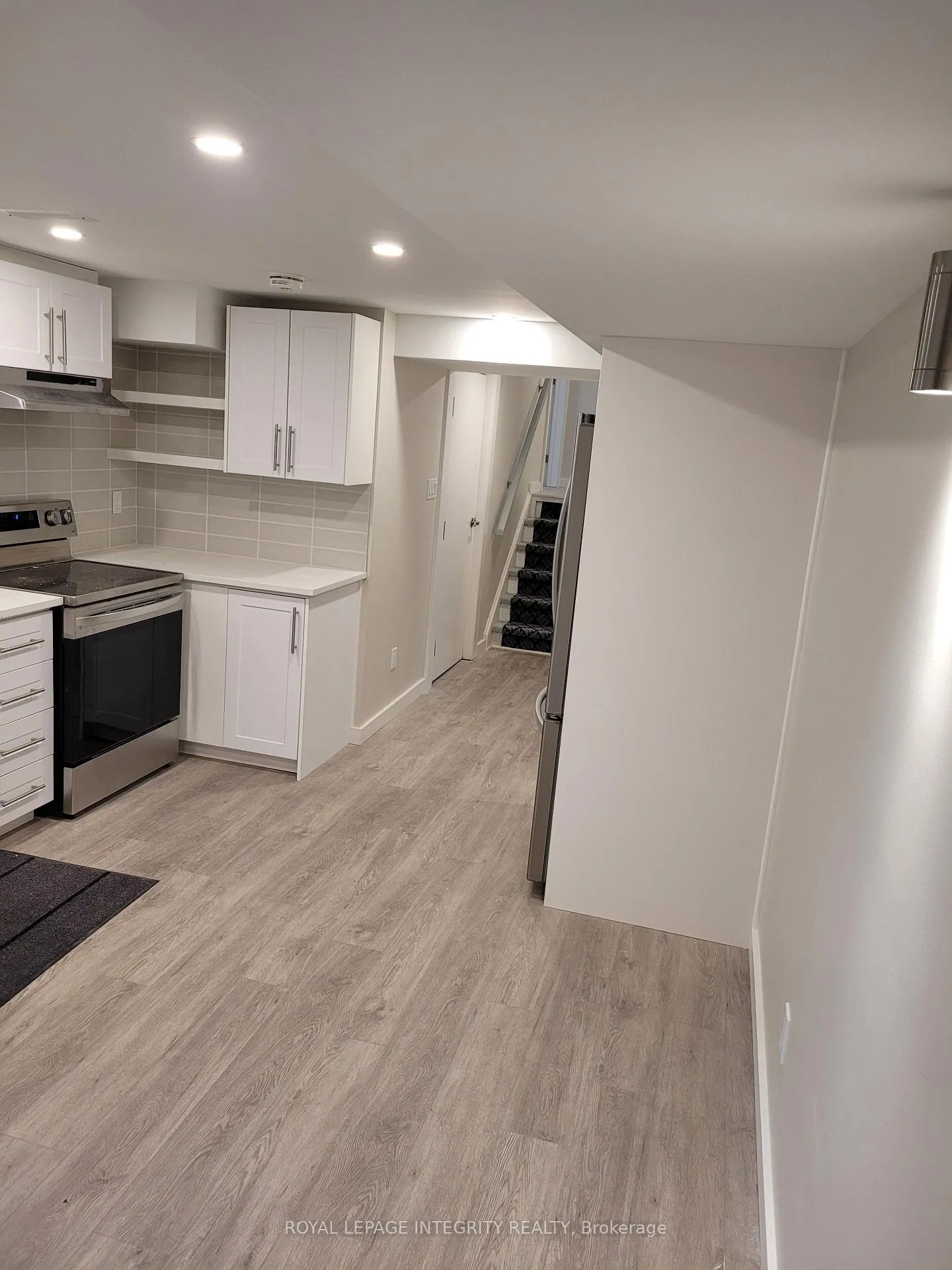 Photo 2 of 2748 Moncton Road, Ottawa, Queensway Terrace North — HOMEH