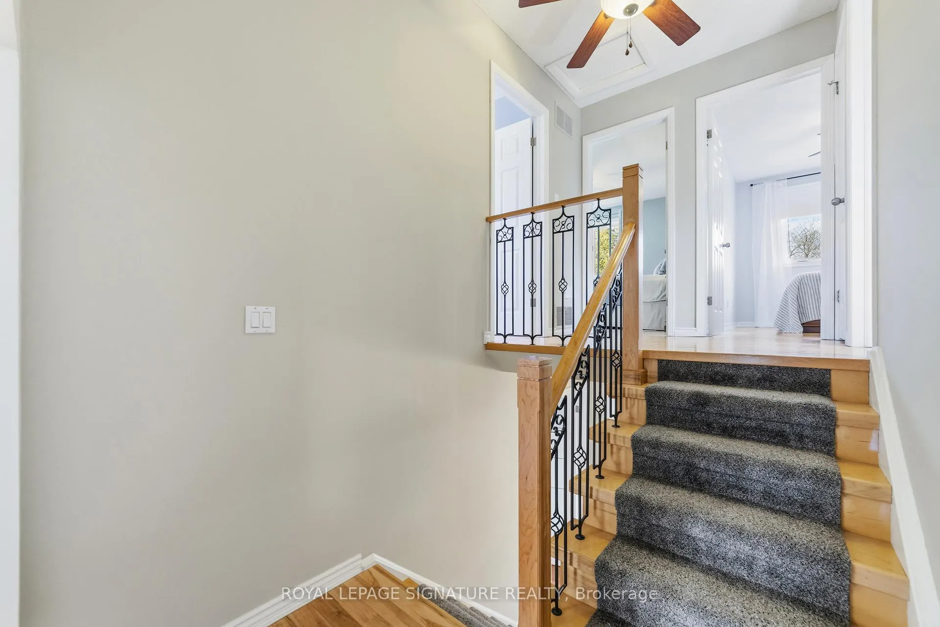 Photo 15 of 1426 Kimberley Drive, Oakville, Falgarwood — HOMEH