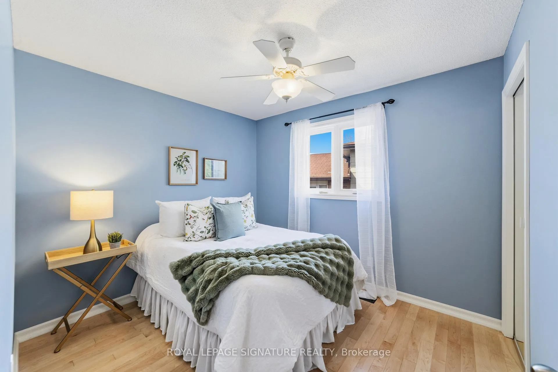 Photo 22 of 1426 Kimberley Drive, Oakville, Falgarwood — HOMEH