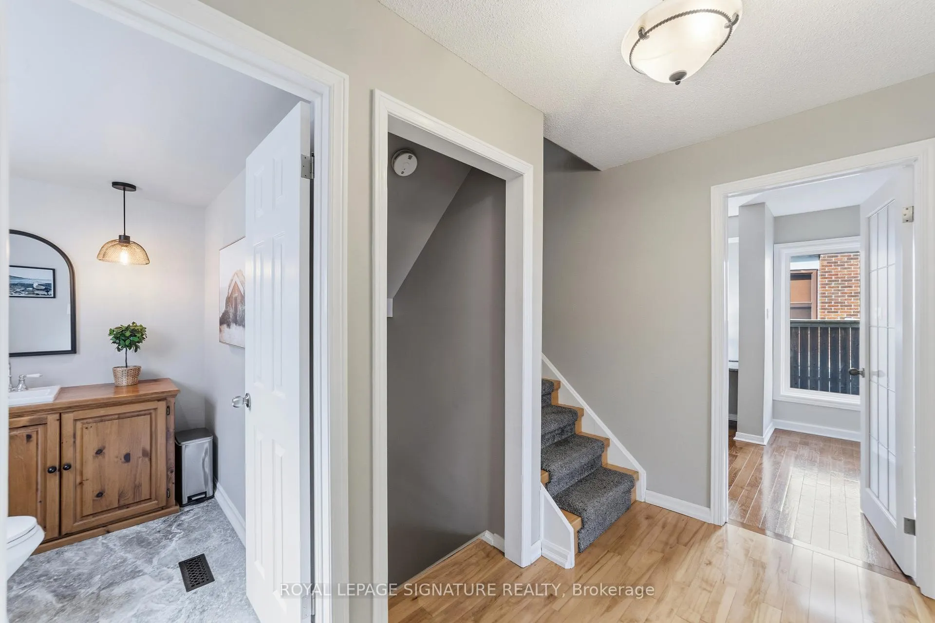 Photo 25 of 1426 Kimberley Drive, Oakville, Falgarwood — HOMEH