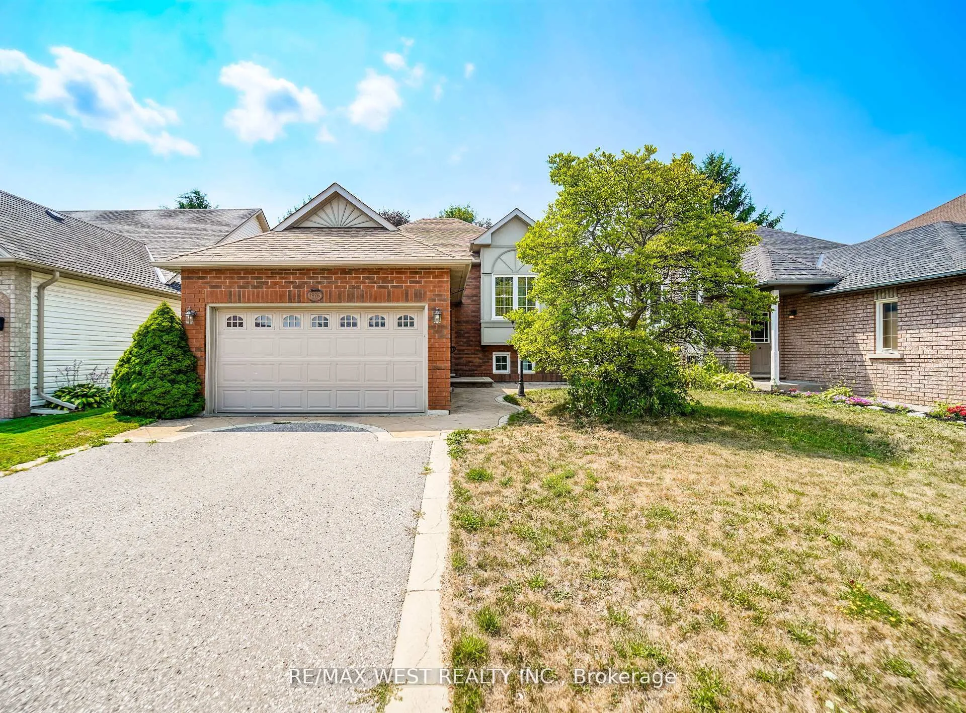 Photo of 1976 Edenwood Drive
