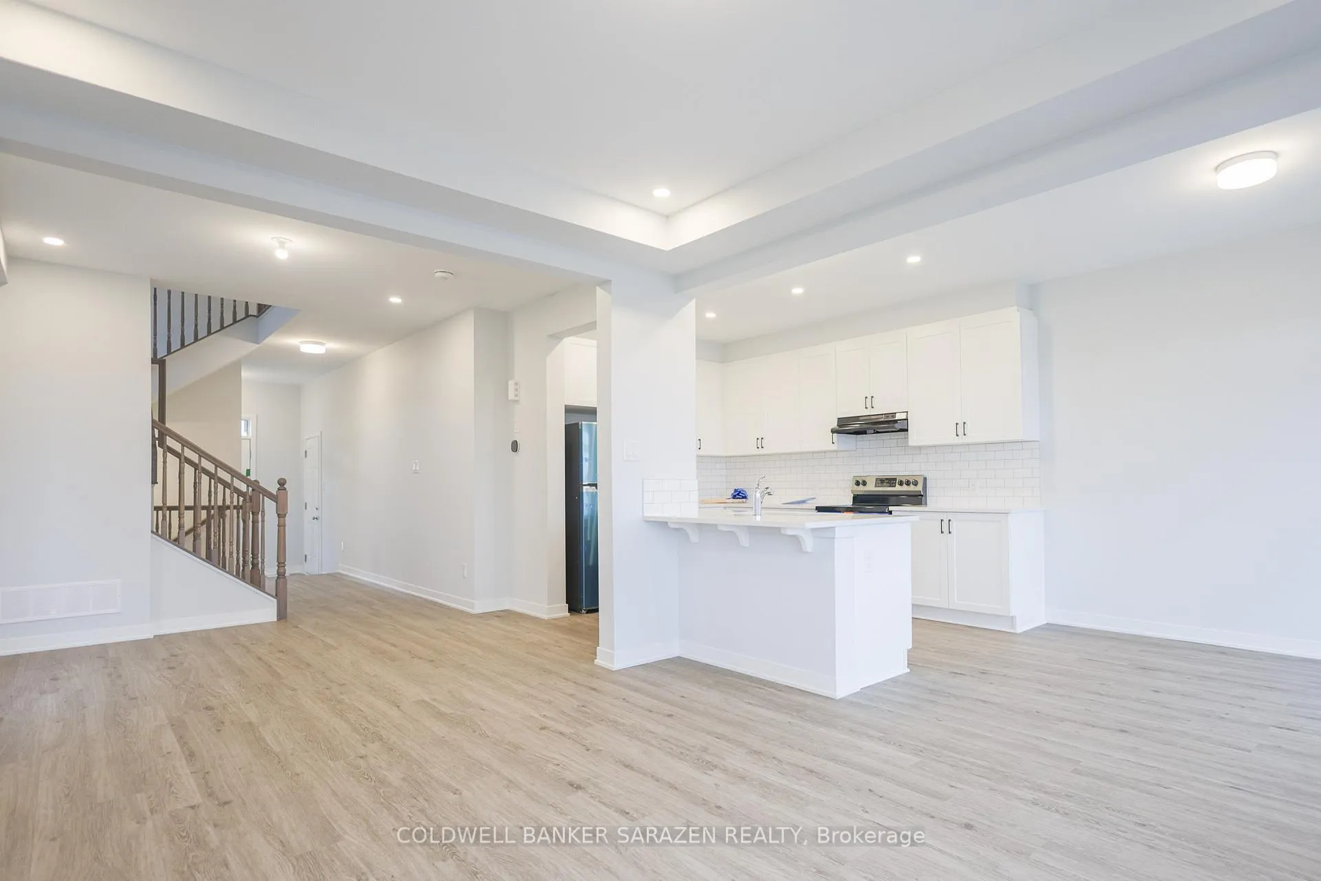 Photo 4 of 623 Allied Mews, Ottawa, Stittsville (North) — HOMEH