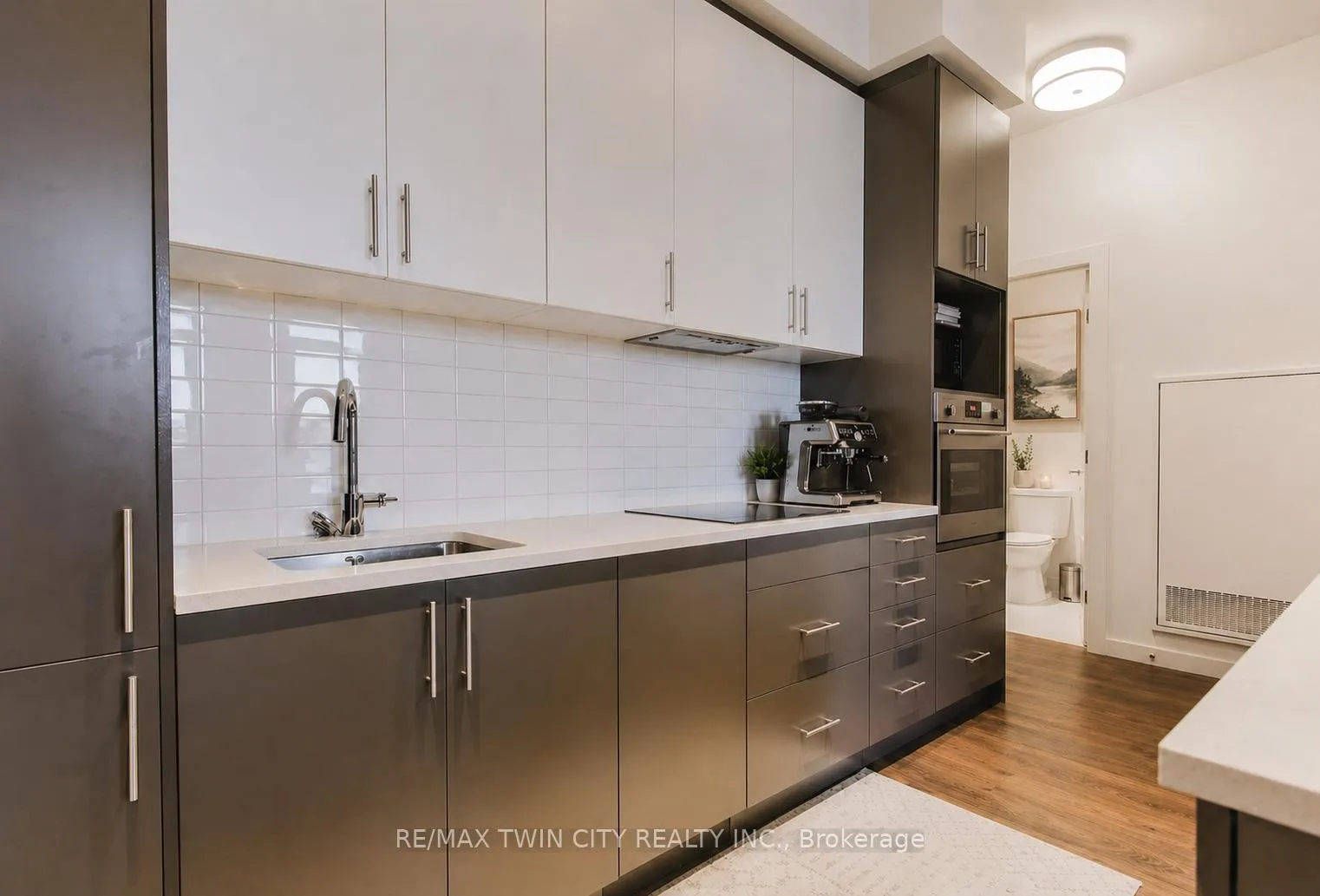 Photo 8 of Unit 1504, 181 King Street S, Waterloo — HOMEH
