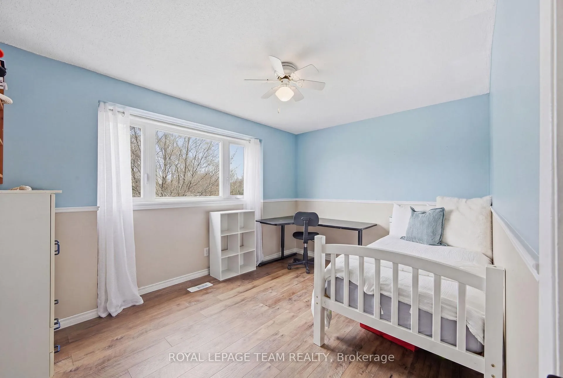 Photo 21 of 136 Malvern Drive, Ottawa, Barrhaven - Pheasant Run — HOMEH