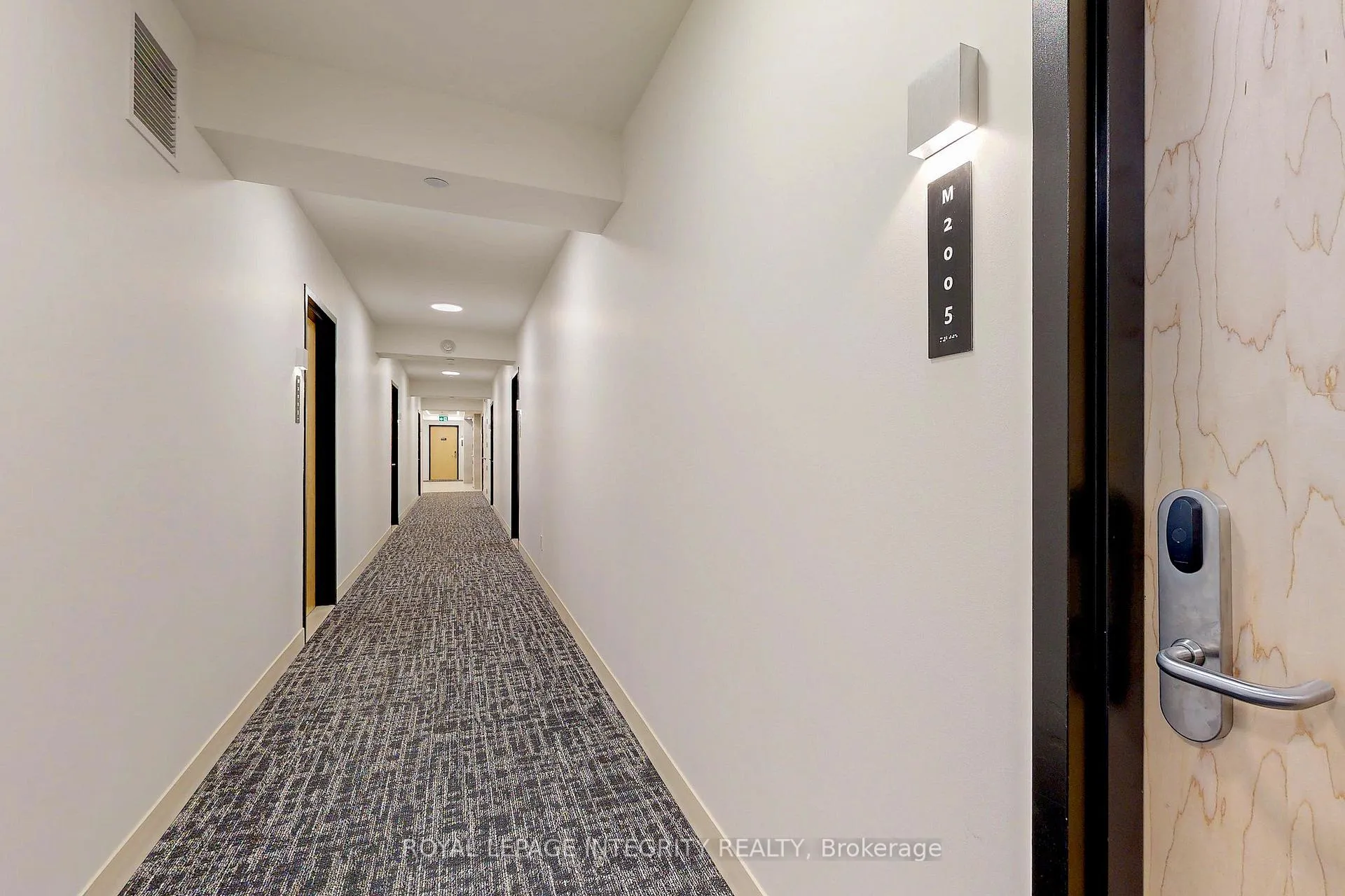 Photo 6 of Unit 2005, 340 Queen Street, Ottawa, Ottawa Centre — HOMEH