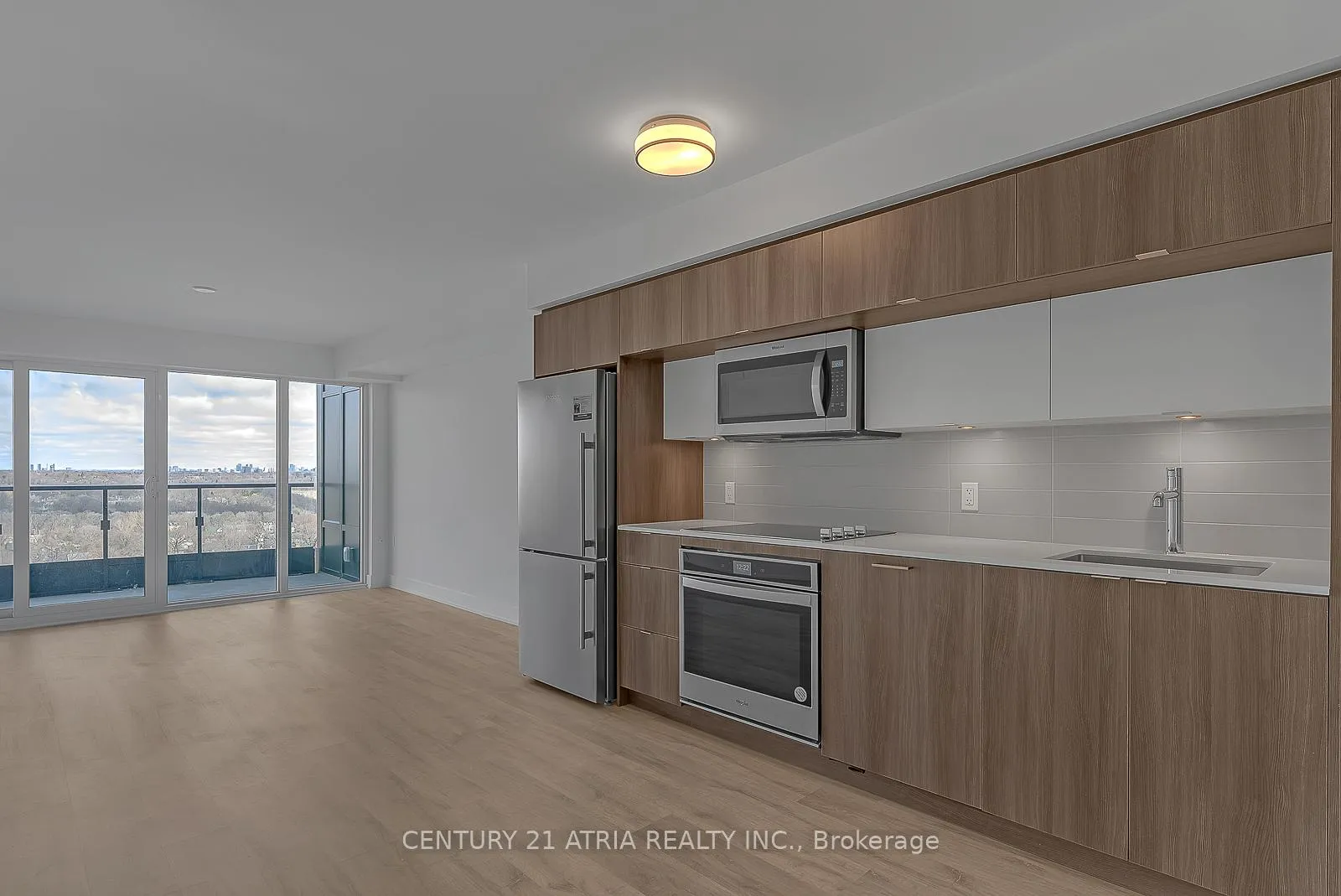 Photo 4 of Unit 1923, 585 Bloorr Street E, Toronto, North St. James Town — HOMEH
