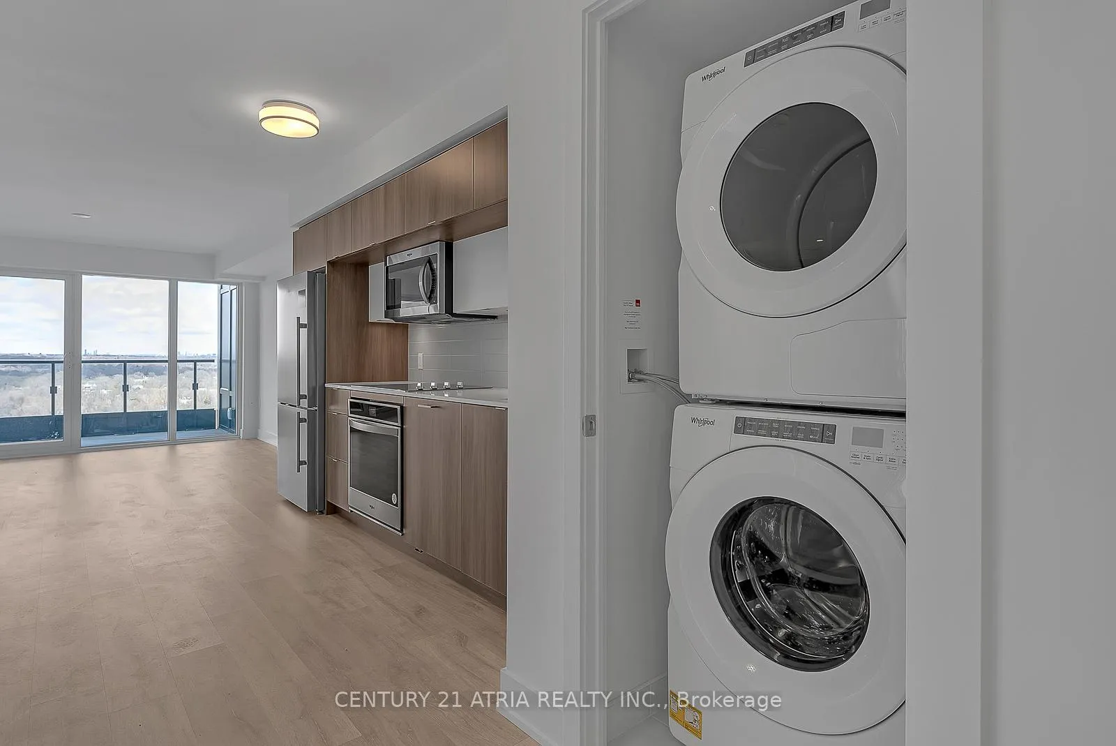 Photo 10 of Unit 1923, 585 Bloorr Street E, Toronto, North St. James Town — HOMEH