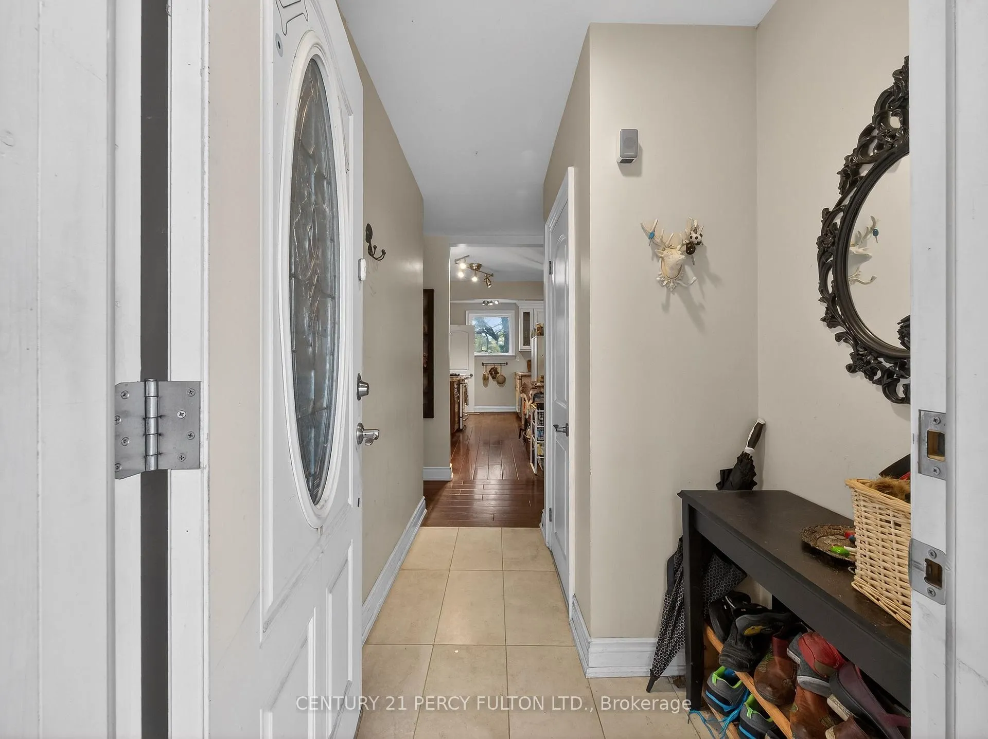 Photo 2 of 840 Bem Avenue, Pickering, Bay Ridges — HOMEH