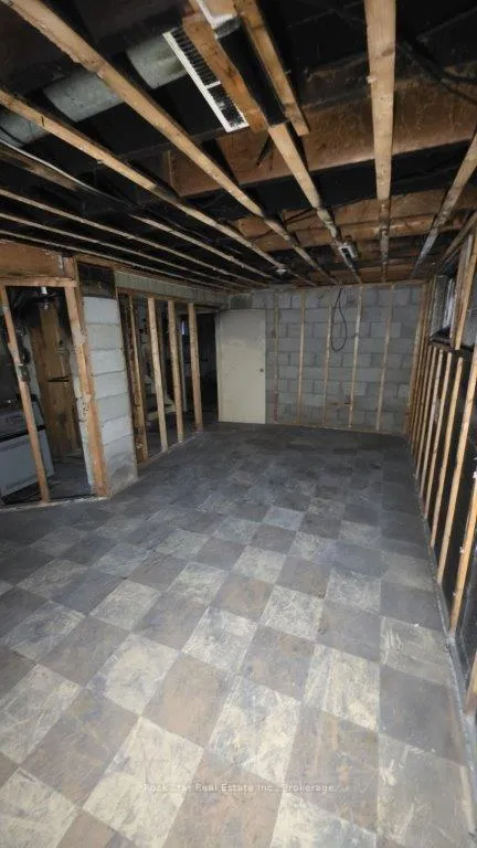 Photo 15 of 12 Holmesdale Road, Toronto, Caledonia-Fairbank — HOMEH