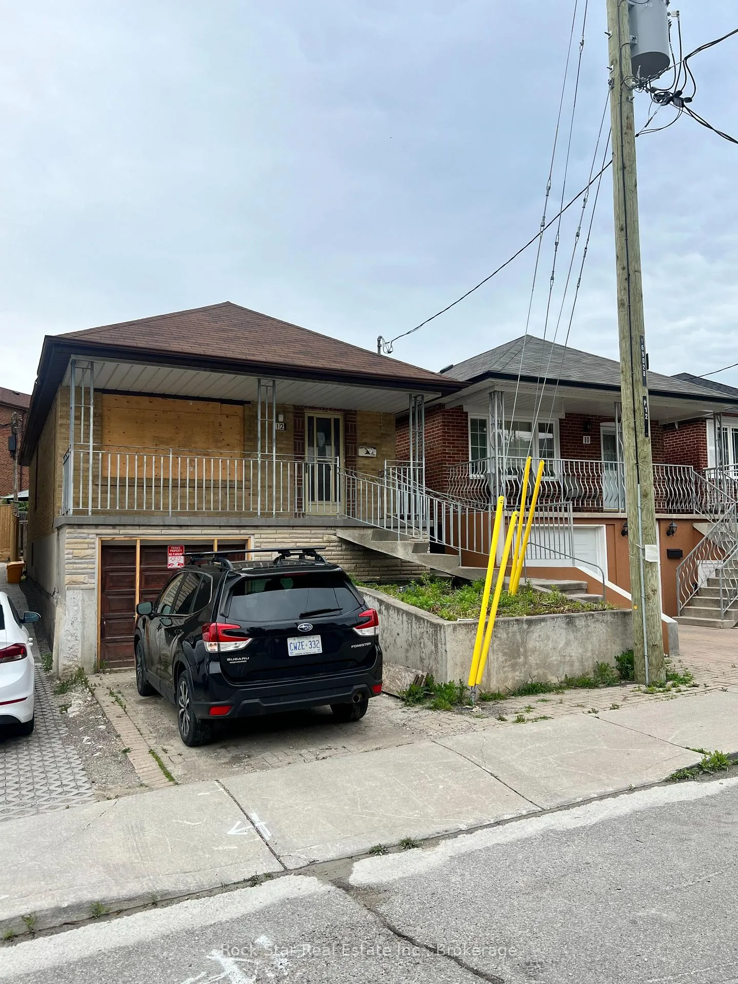 Photo 19 of 12 Holmesdale Road, Toronto, Caledonia-Fairbank — HOMEH