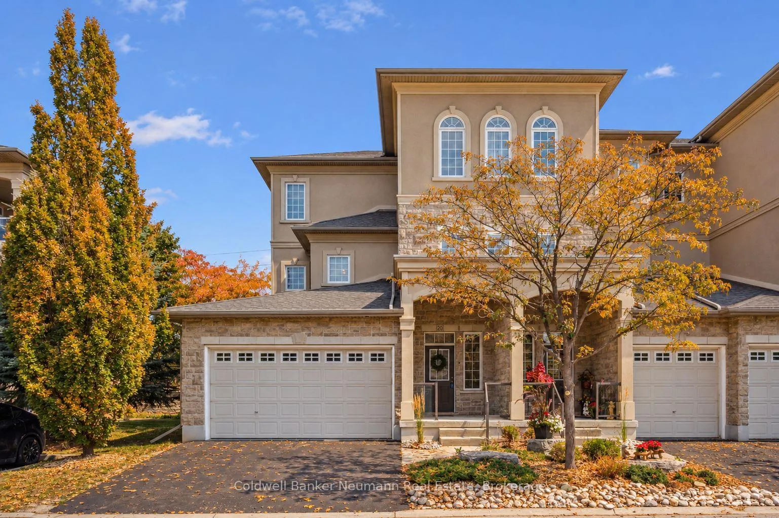 Photo of Unit 20, 255 Summerfield Drive