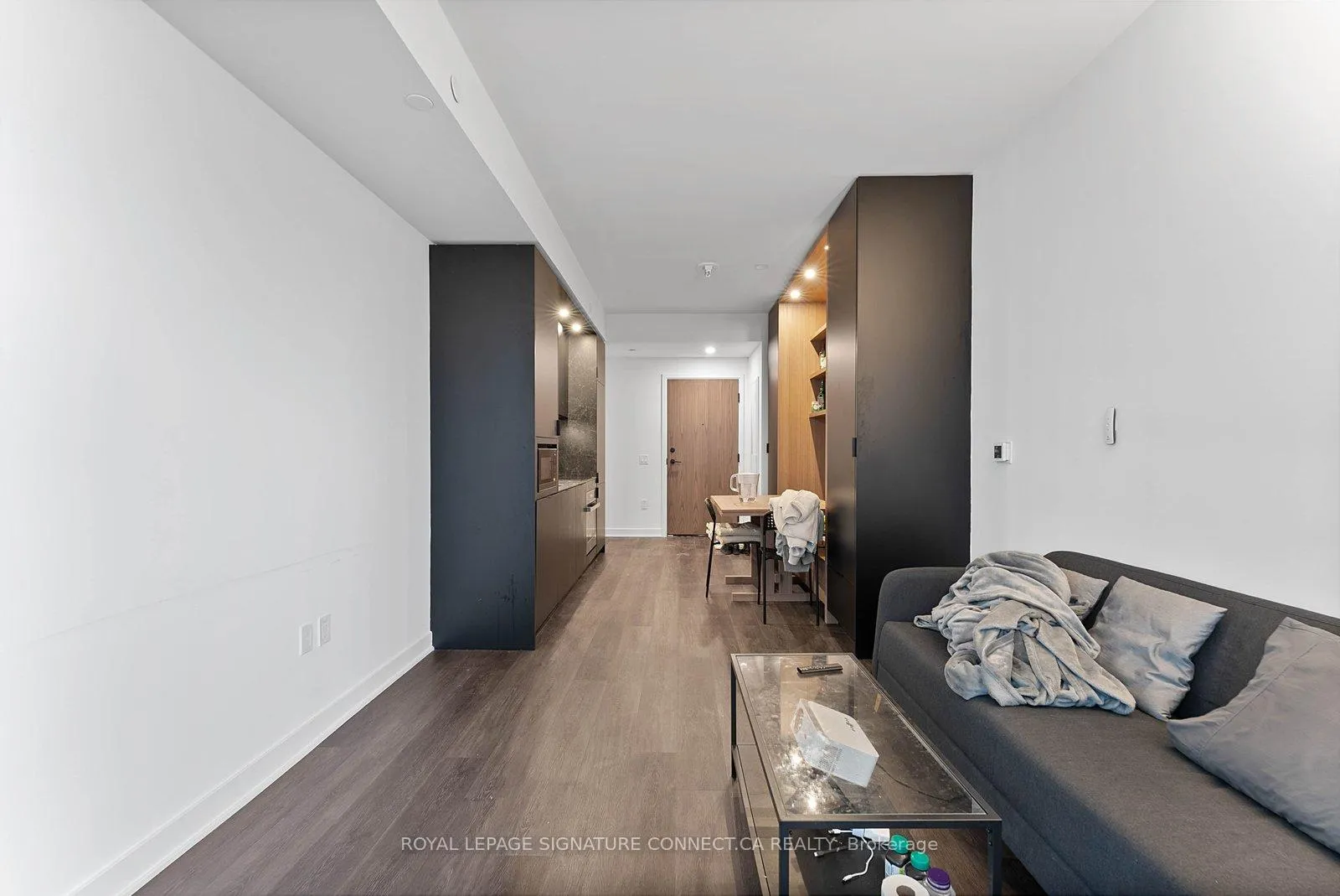 Photo 7 of Unit 3708, 55 Charles Street E, Toronto, Church-Yonge Corridor — HOMEH