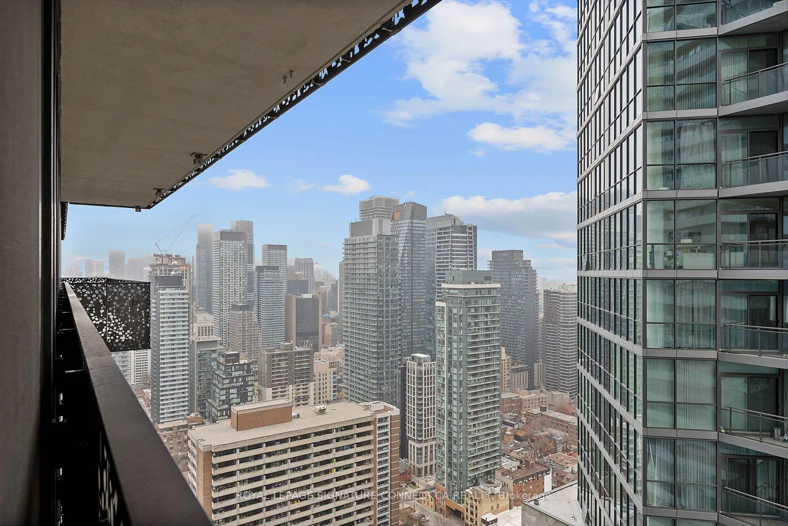 Photo 14 of Unit 3708, 55 Charles Street E, Toronto, Church-Yonge Corridor — HOMEH