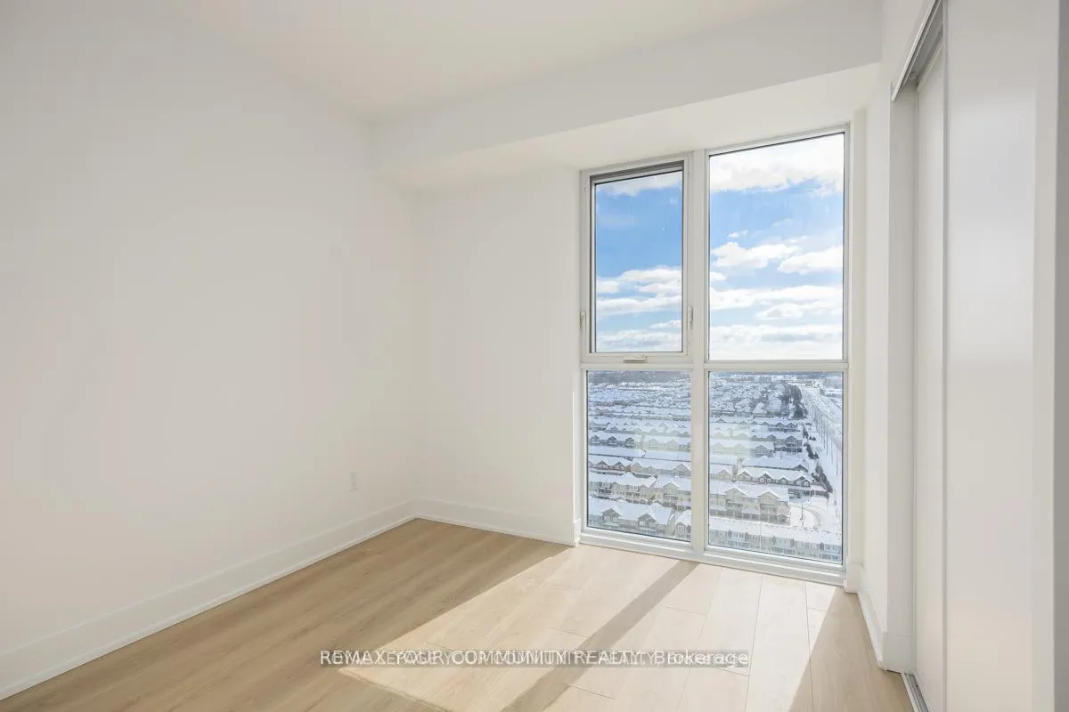 Photo 15 of Unit S2106, 2545 Simcoe Street N, Oshawa, Windfields — HOMEH