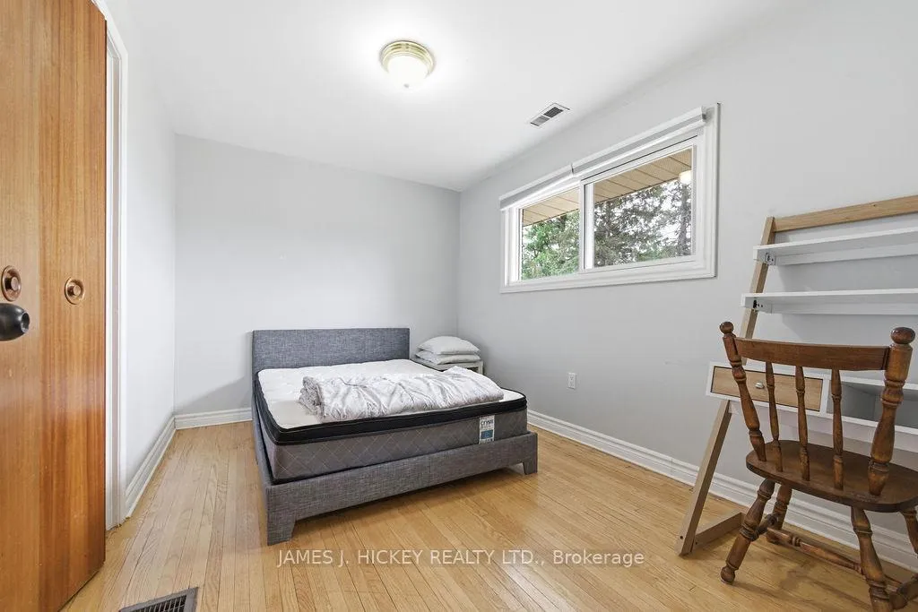 Photo 19 of 51 Frontenac Crescent, Deep River — HOMEH