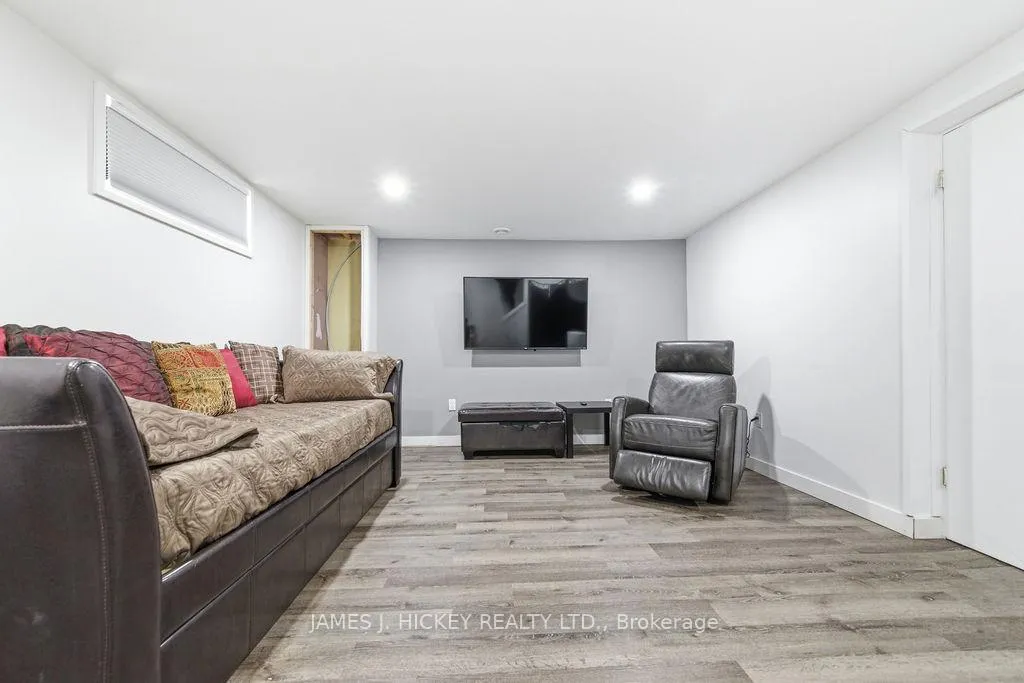 Photo 29 of 51 Frontenac Crescent, Deep River — HOMEH