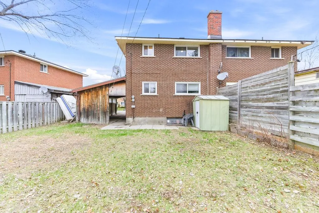 Photo 34 of 51 Frontenac Crescent, Deep River — HOMEH