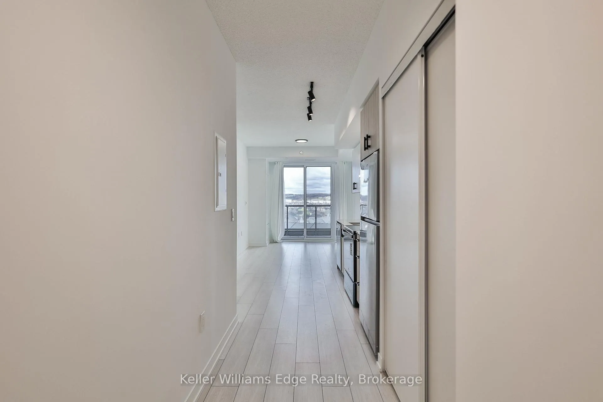 Photo 3 of Unit C801, 4878 Powers Common, Burlington, Alton — HOMEH