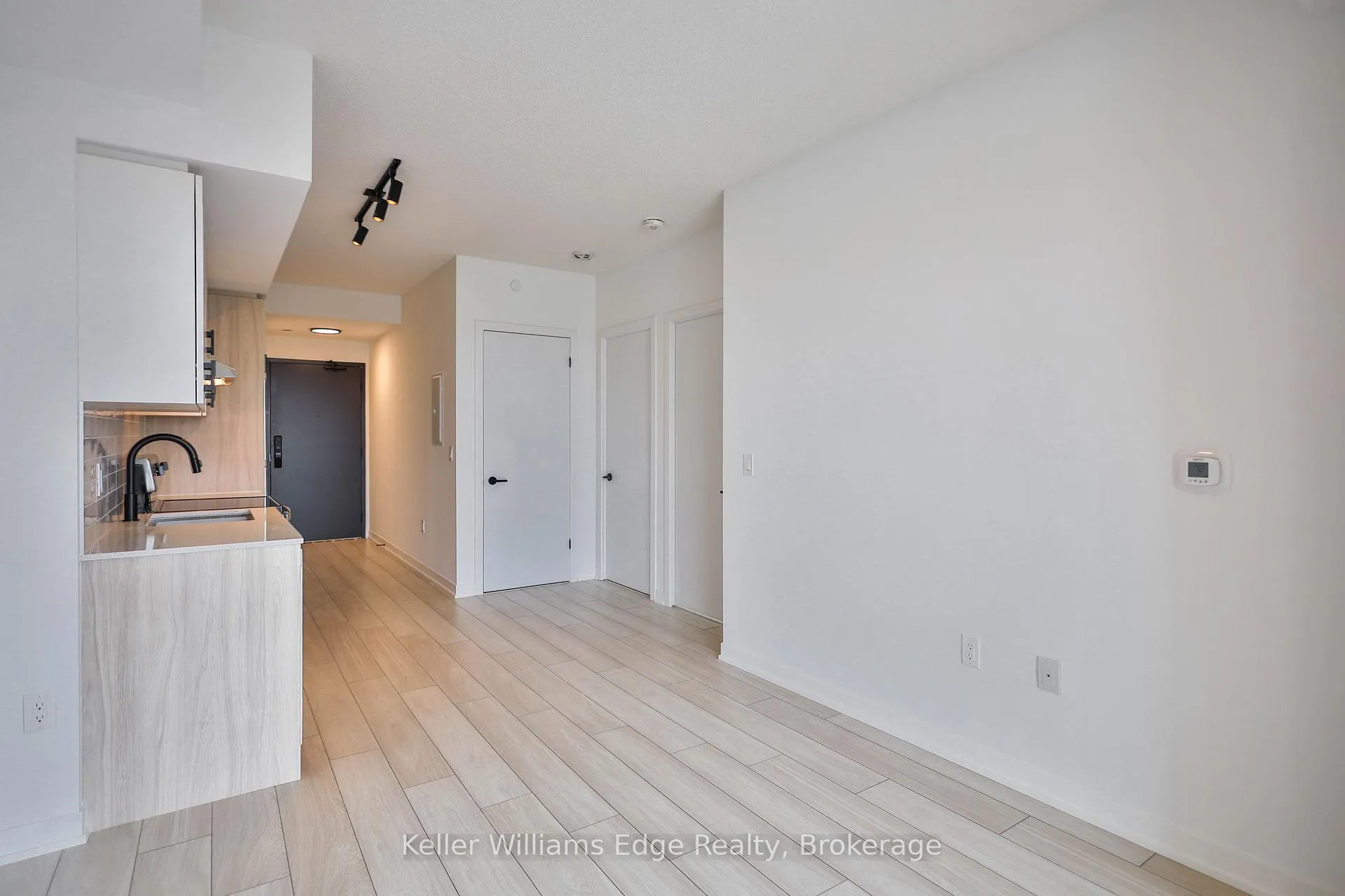 Photo 7 of Unit C801, 4878 Powers Common, Burlington, Alton — HOMEH