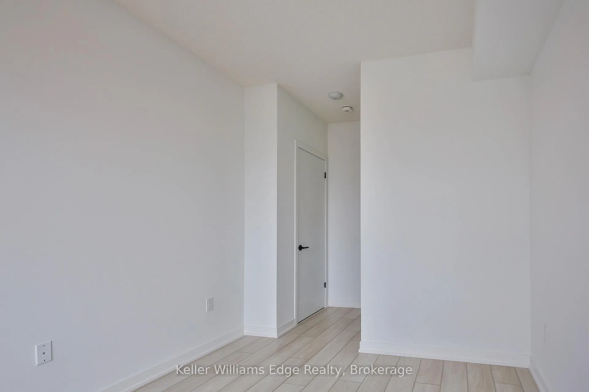 Photo 16 of Unit C801, 4878 Powers Common, Burlington, Alton — HOMEH