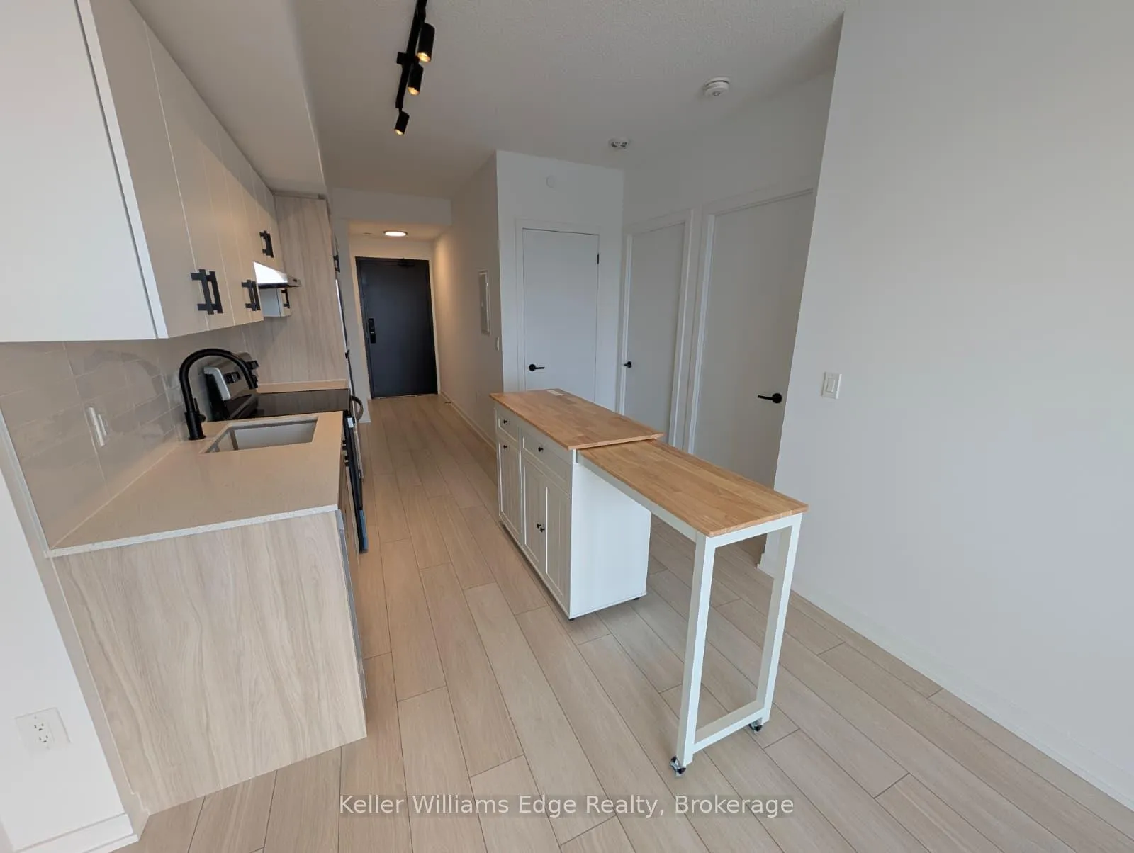 Photo 27 of Unit C801, 4878 Powers Common, Burlington, Alton — HOMEH