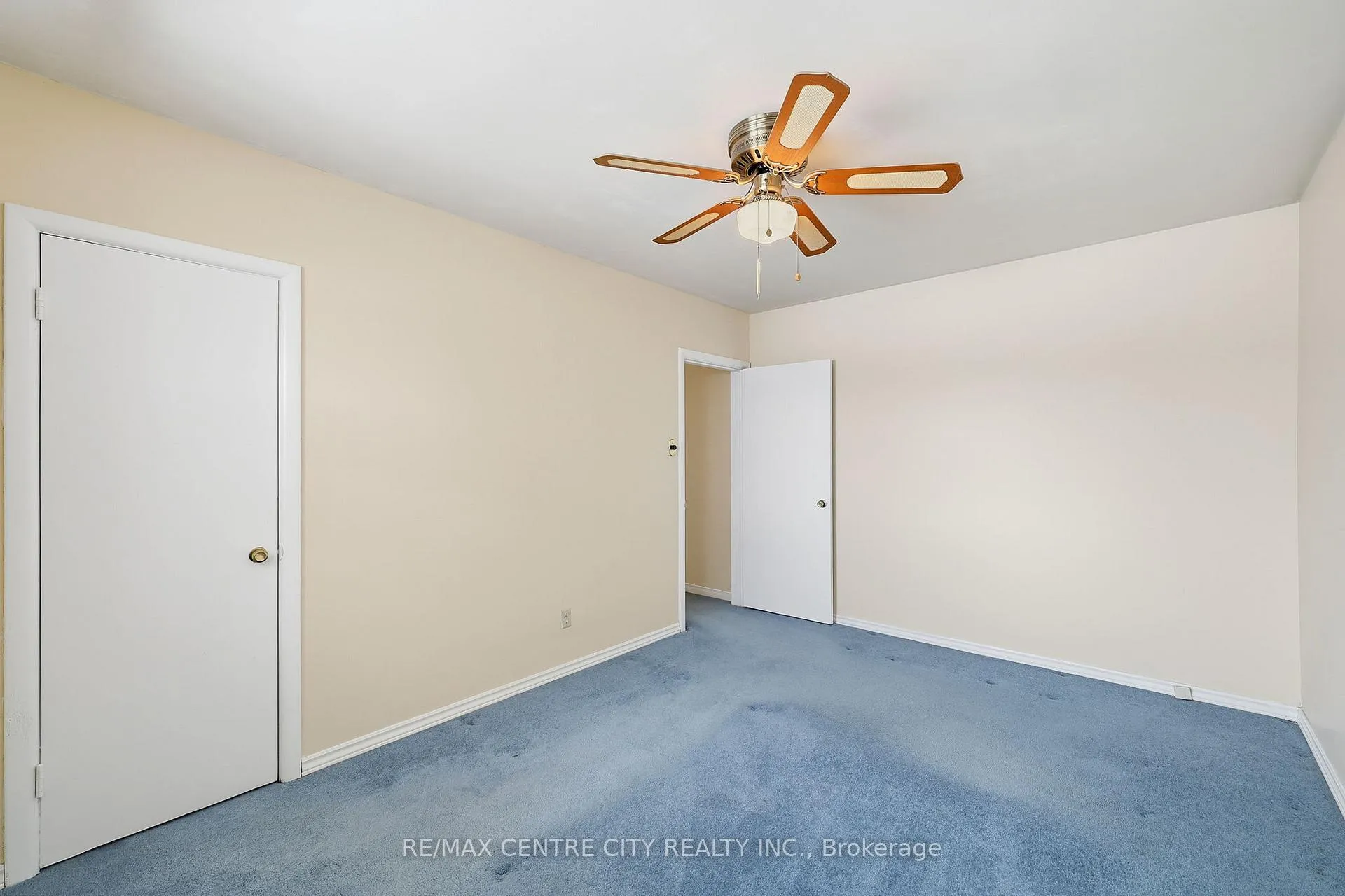 Photo 15 of 81 Clive Road, Kitchener — HOMEH