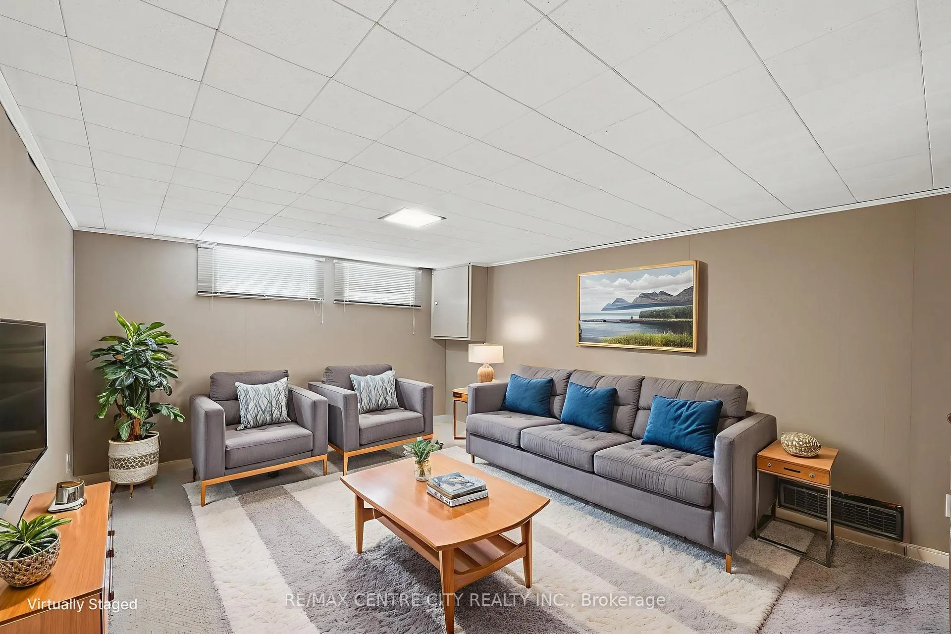 Photo 21 of 81 Clive Road, Kitchener — HOMEH