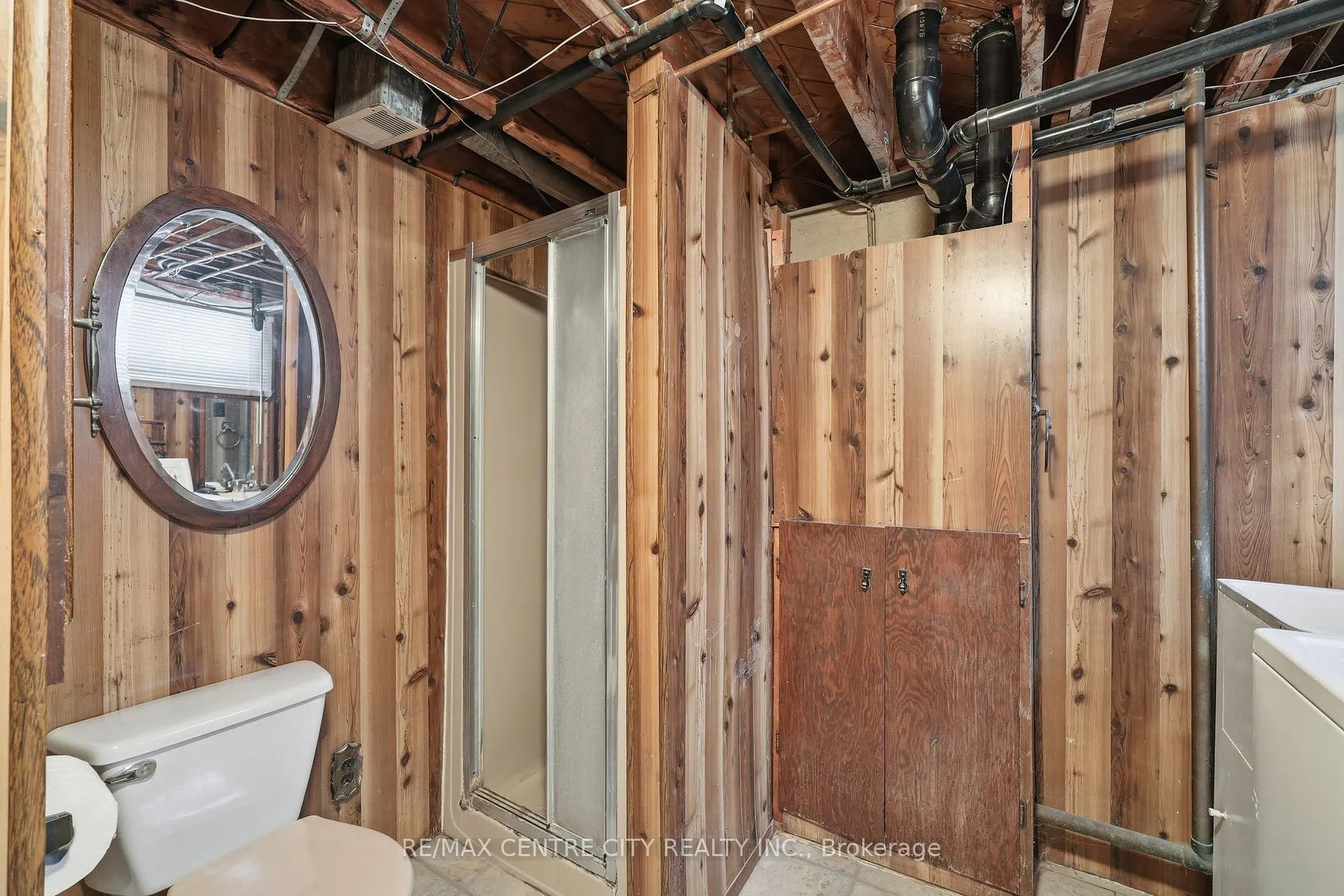 Photo 26 of 81 Clive Road, Kitchener — HOMEH