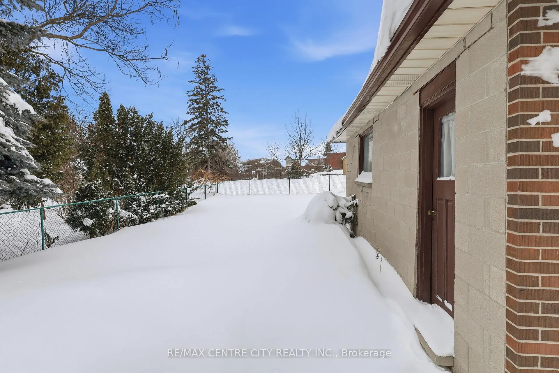 Photo 35 of 81 Clive Road, Kitchener — HOMEH