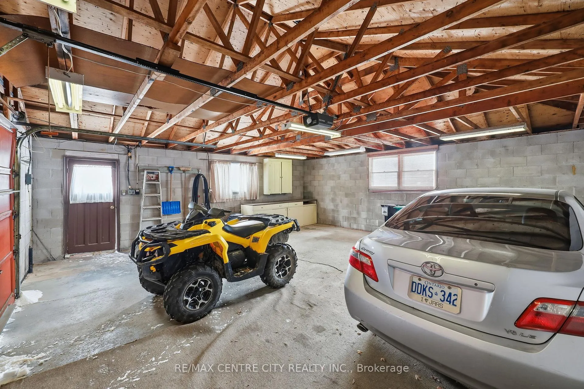 Photo 39 of 81 Clive Road, Kitchener — HOMEH