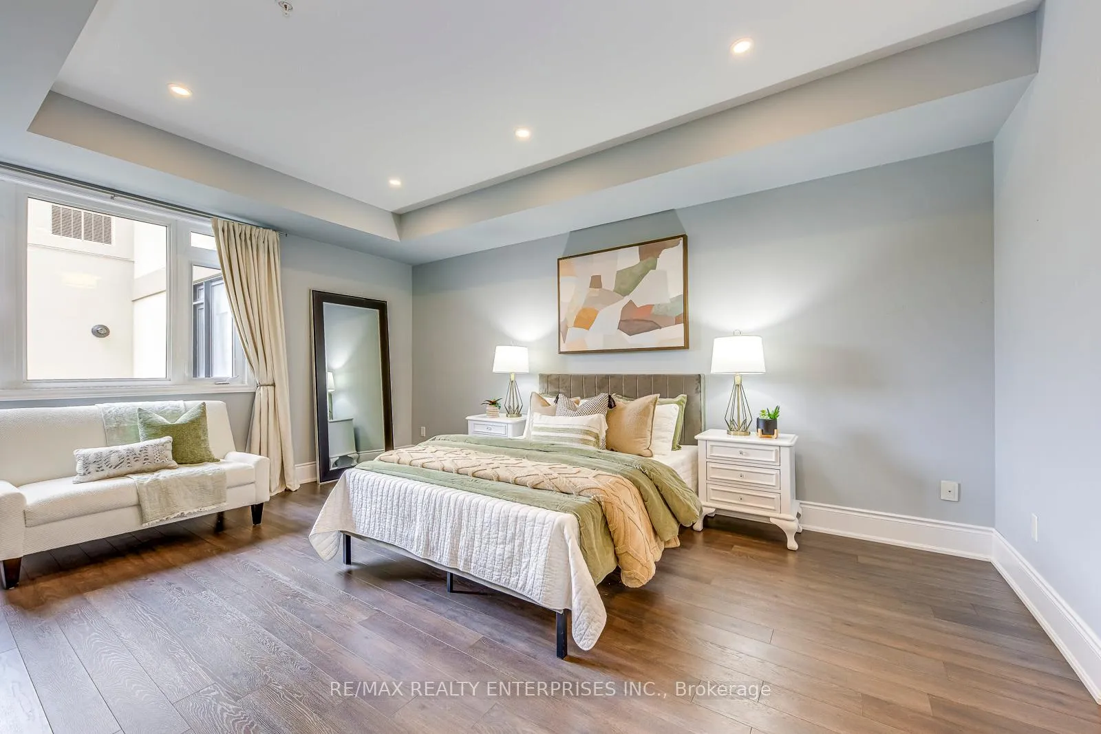 Photo 19 of Unit 202, 128 Garden Drive, Oakville, Central — HOMEH