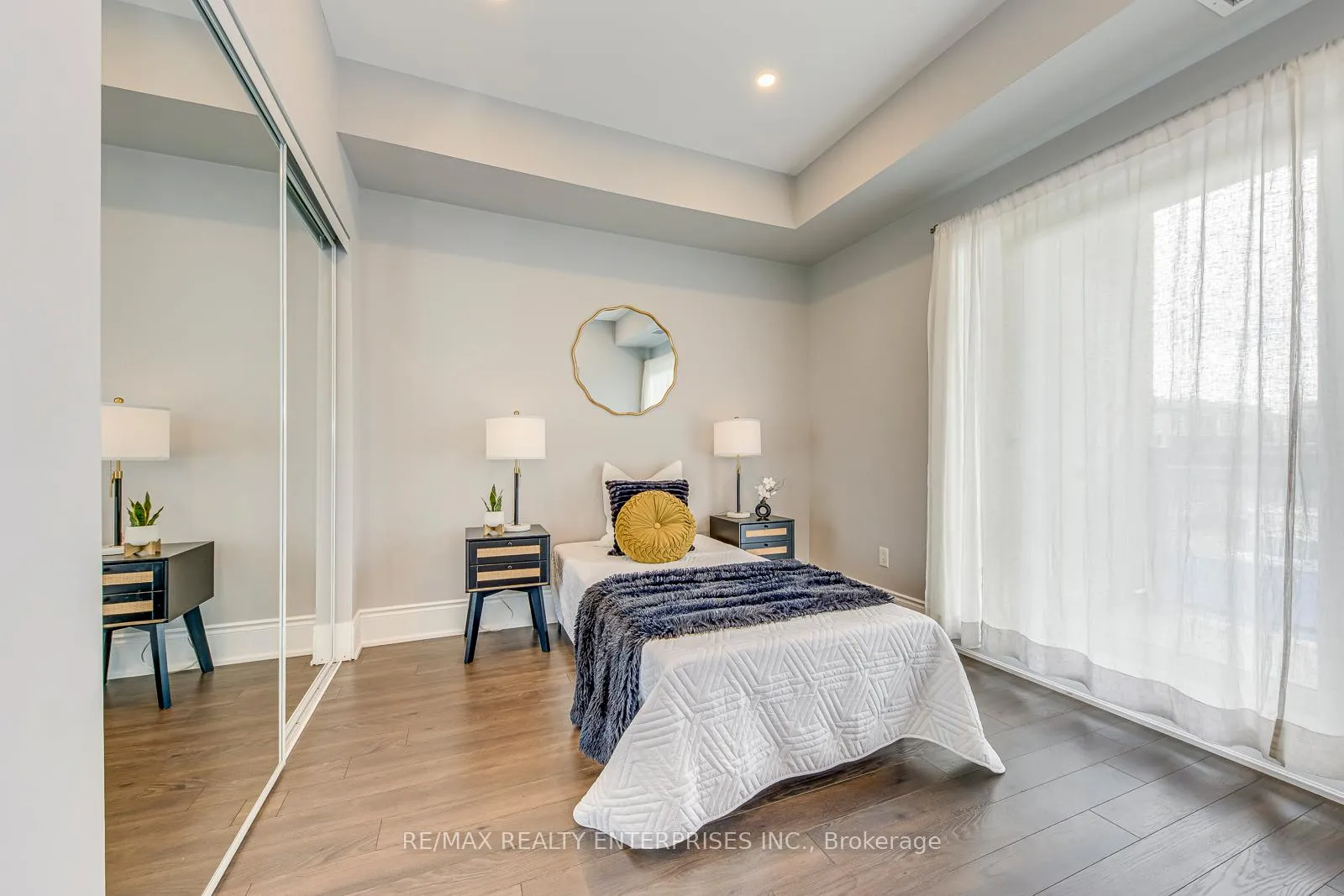 Photo 25 of Unit 202, 128 Garden Drive, Oakville, Central — HOMEH