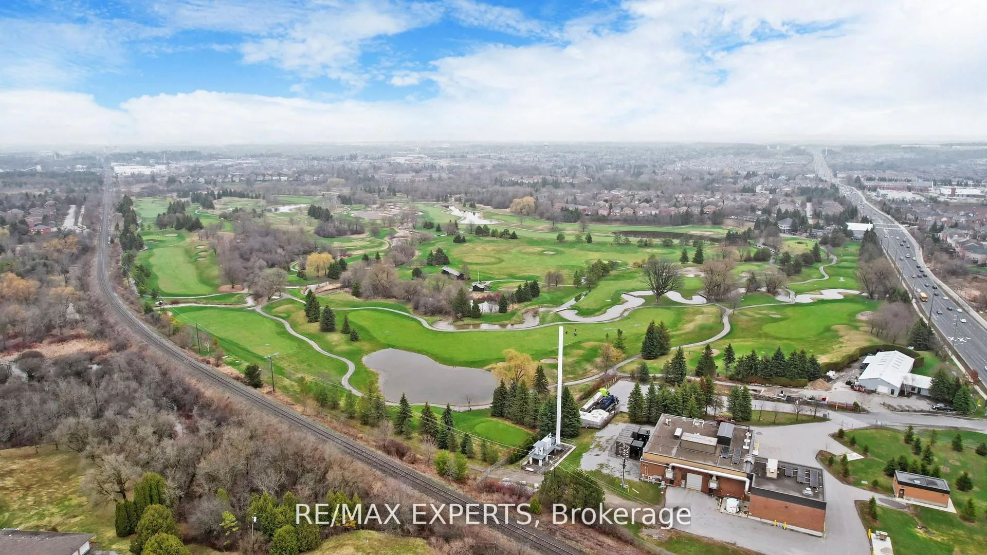 Photo 40 of 562 Tara Hill Circle, Aurora, Aurora Village — HOMEH