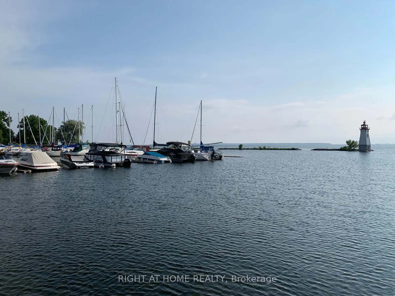 Photo 26 of Unit 406, 110 Grew Boulevard, Georgina, Sutton & Jackson's Point — HOMEH