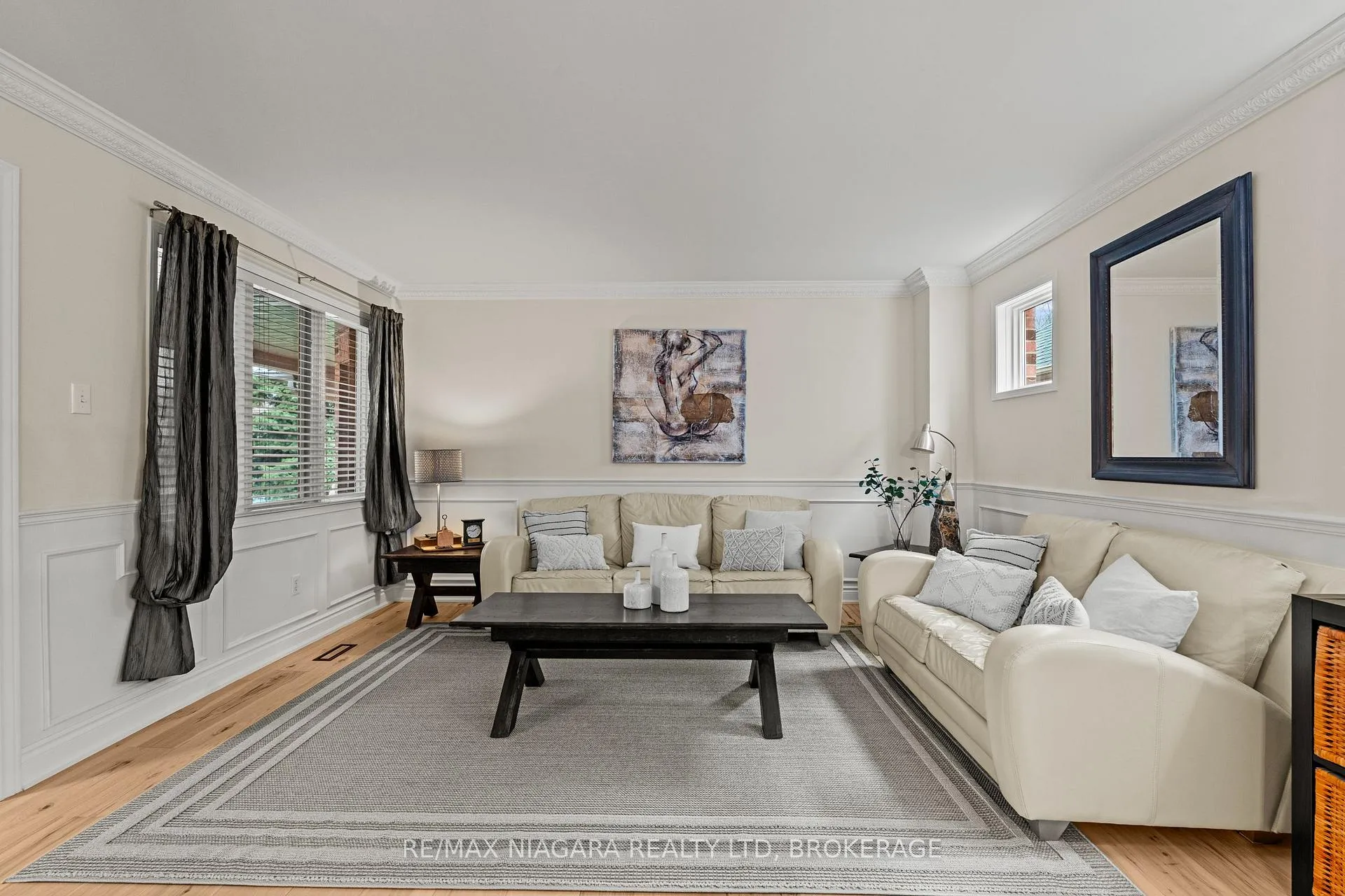 Photo 11 of 5640 Wells Place, Mississauga, Central Erin Mills — HOMEH