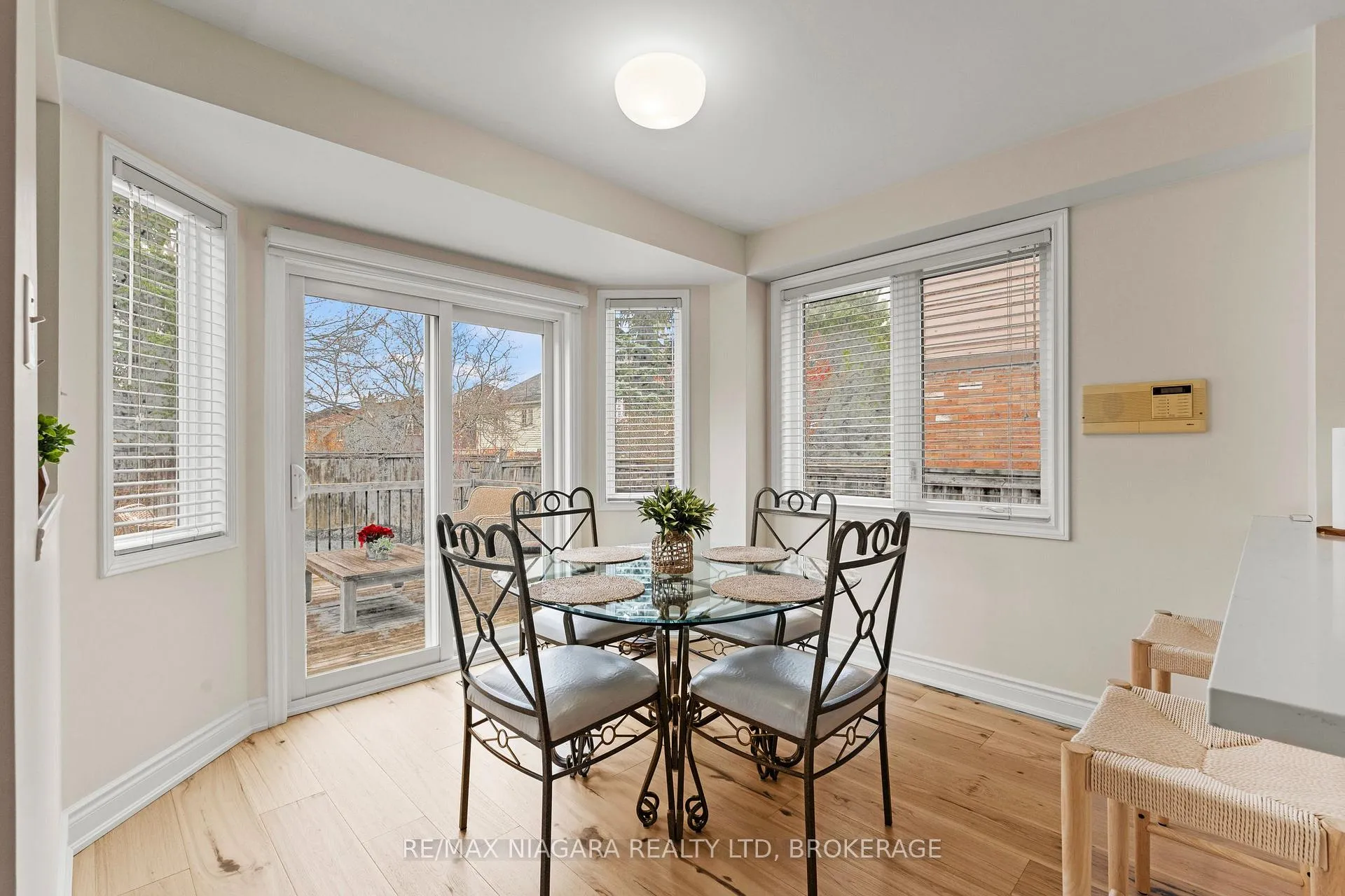 Photo 18 of 5640 Wells Place, Mississauga, Central Erin Mills — HOMEH