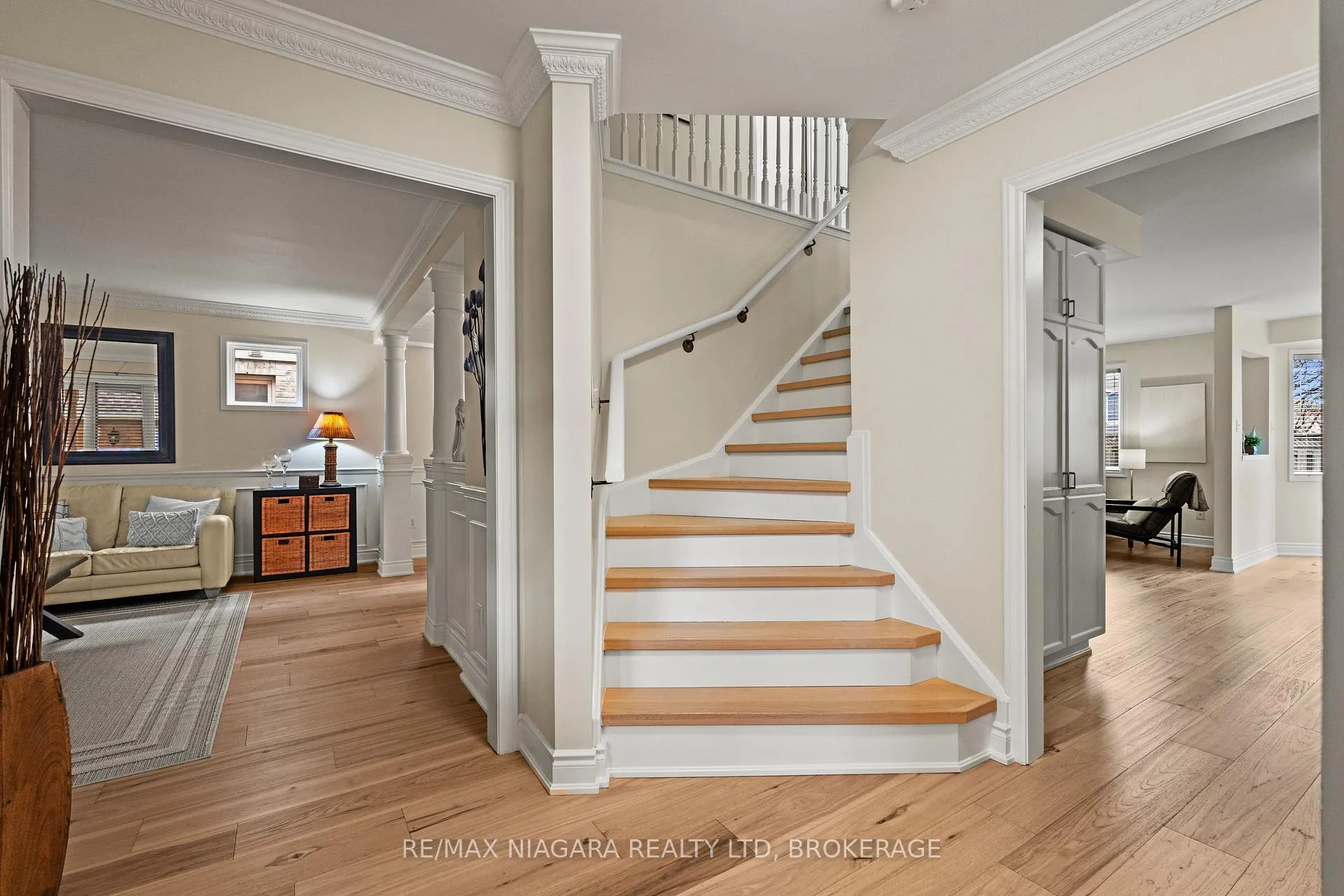 Photo 22 of 5640 Wells Place, Mississauga, Central Erin Mills — HOMEH