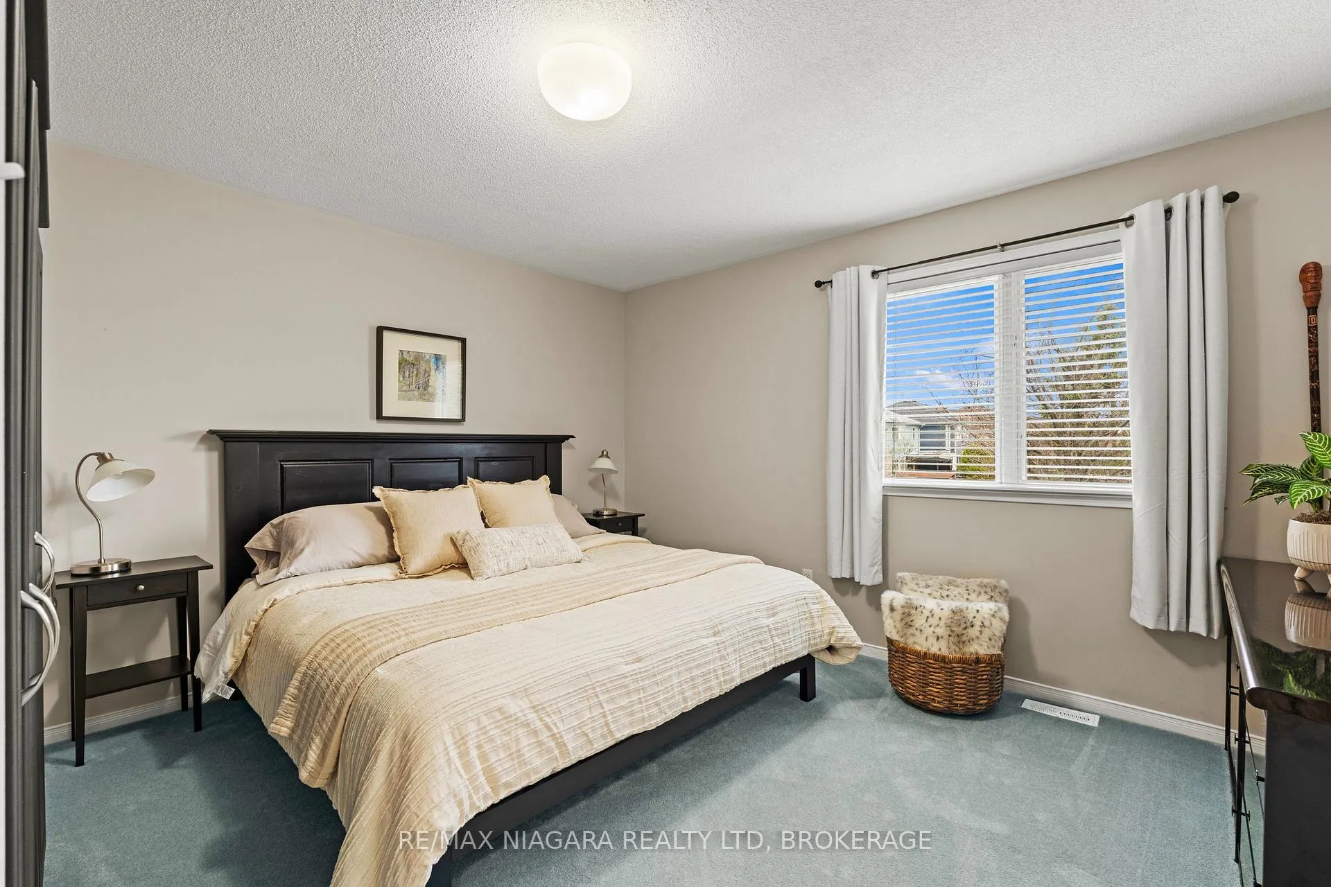 Photo 29 of 5640 Wells Place, Mississauga, Central Erin Mills — HOMEH