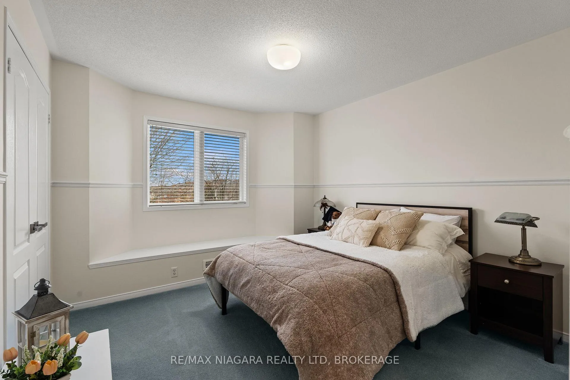 Photo 31 of 5640 Wells Place, Mississauga, Central Erin Mills — HOMEH