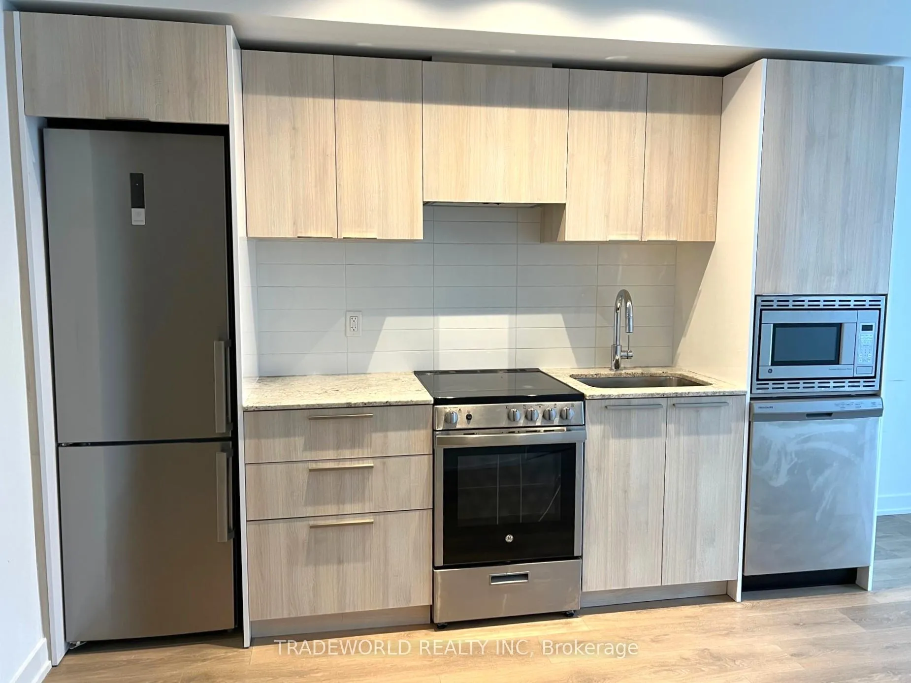 Photo 6 of Unit 2403, 501 Yonge Street, Toronto, Church-Yonge Corridor — HOMEH