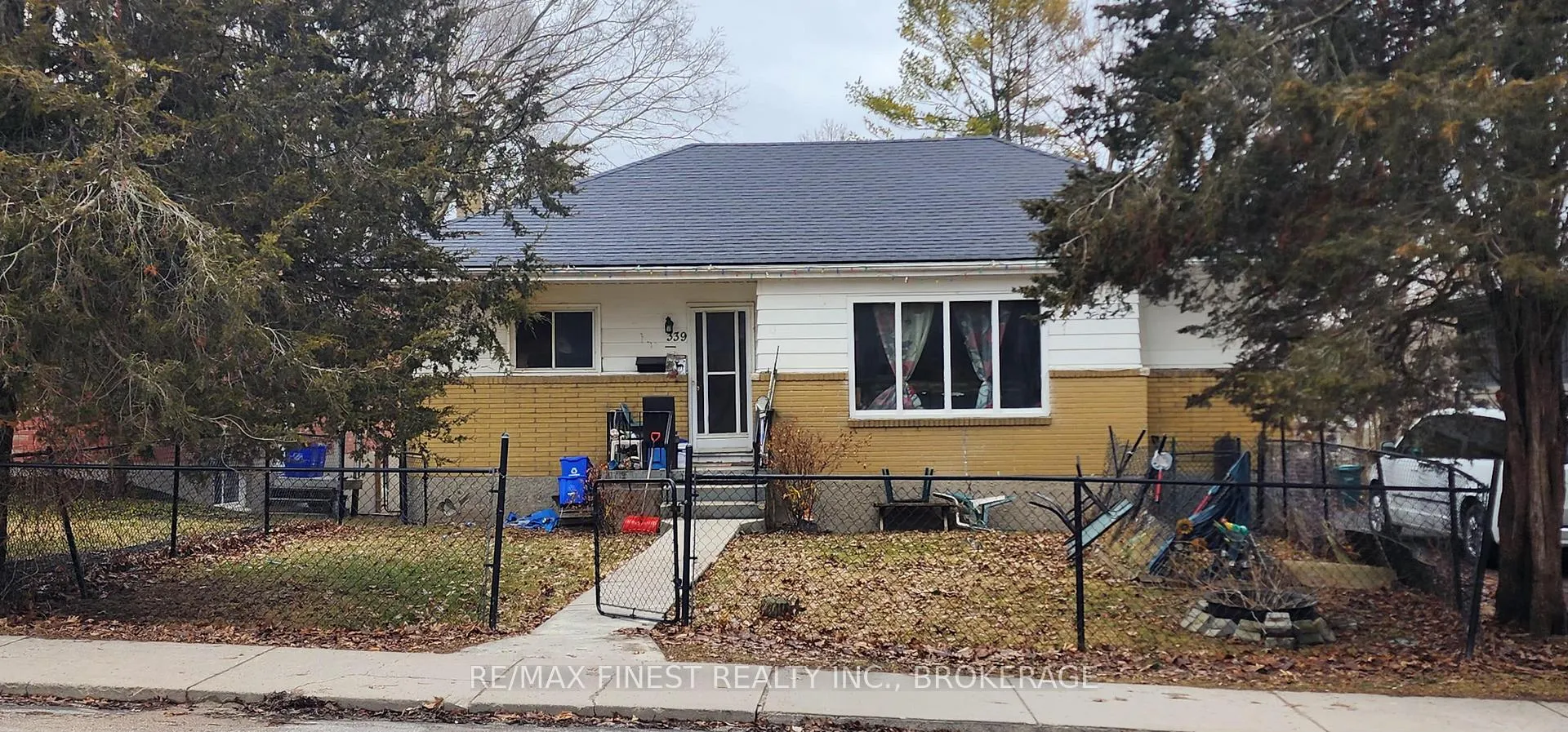 Front of 339 Mowat Avenue
