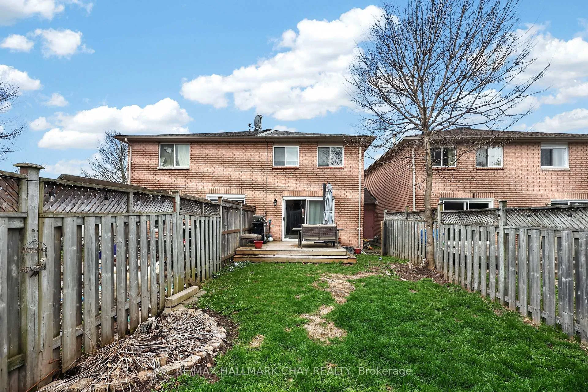 Photo 19 of 94 Lee Crescent, Barrie, Holly — HOMEH