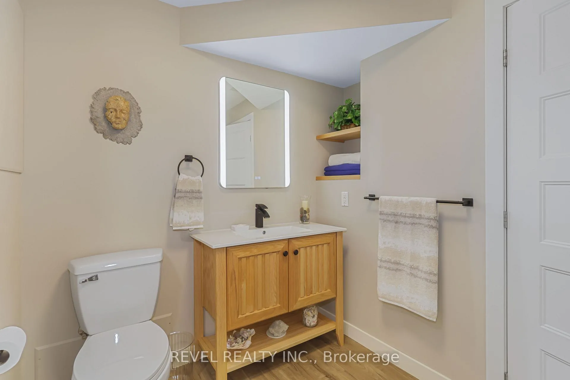 Photo 43 of 82 Bobcat Trail, Elliot Lake — HOMEH