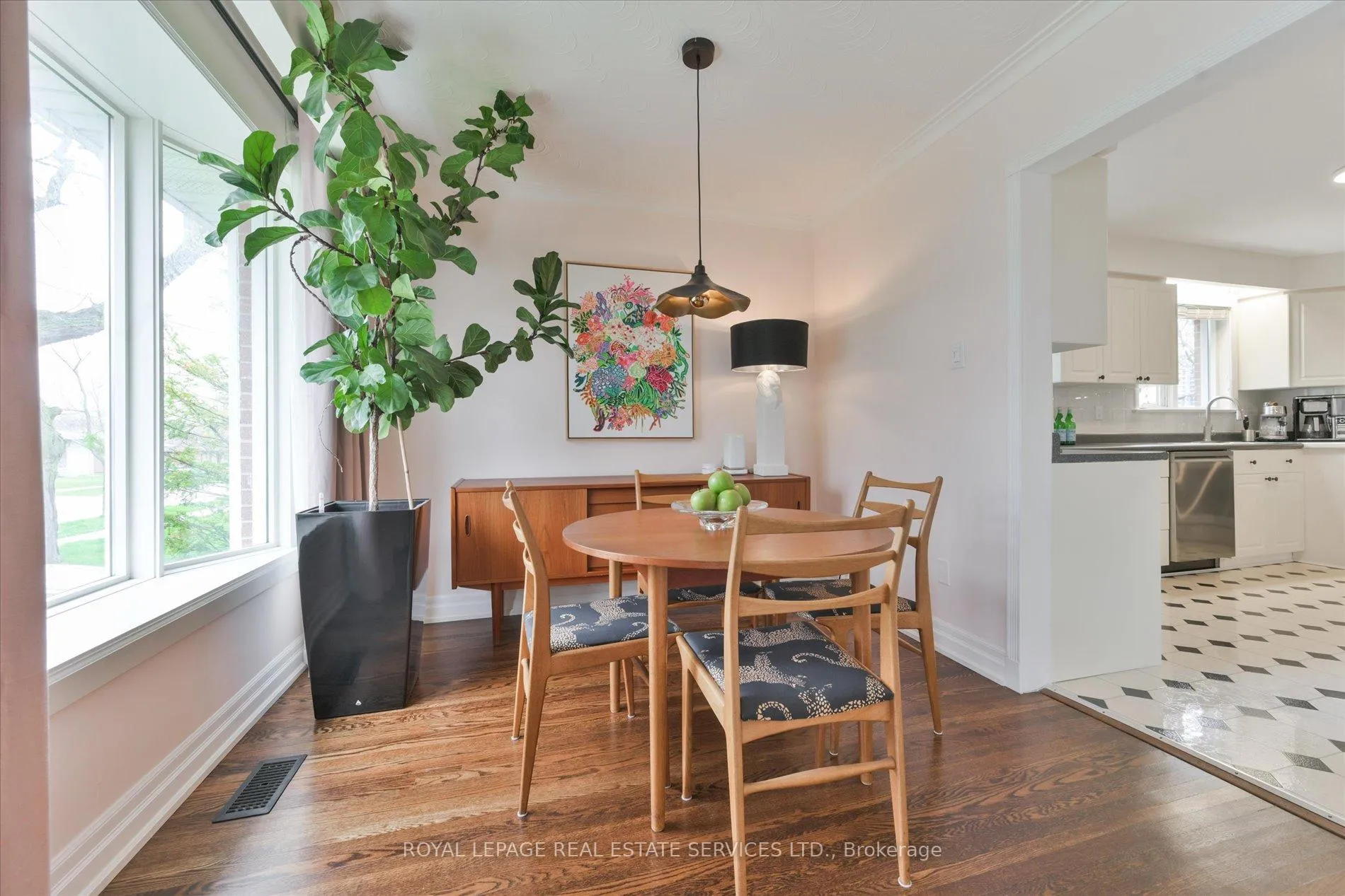 Photo 9 of 68 Renault Crescent, Etobicoke, Humber Heights — HOMEH