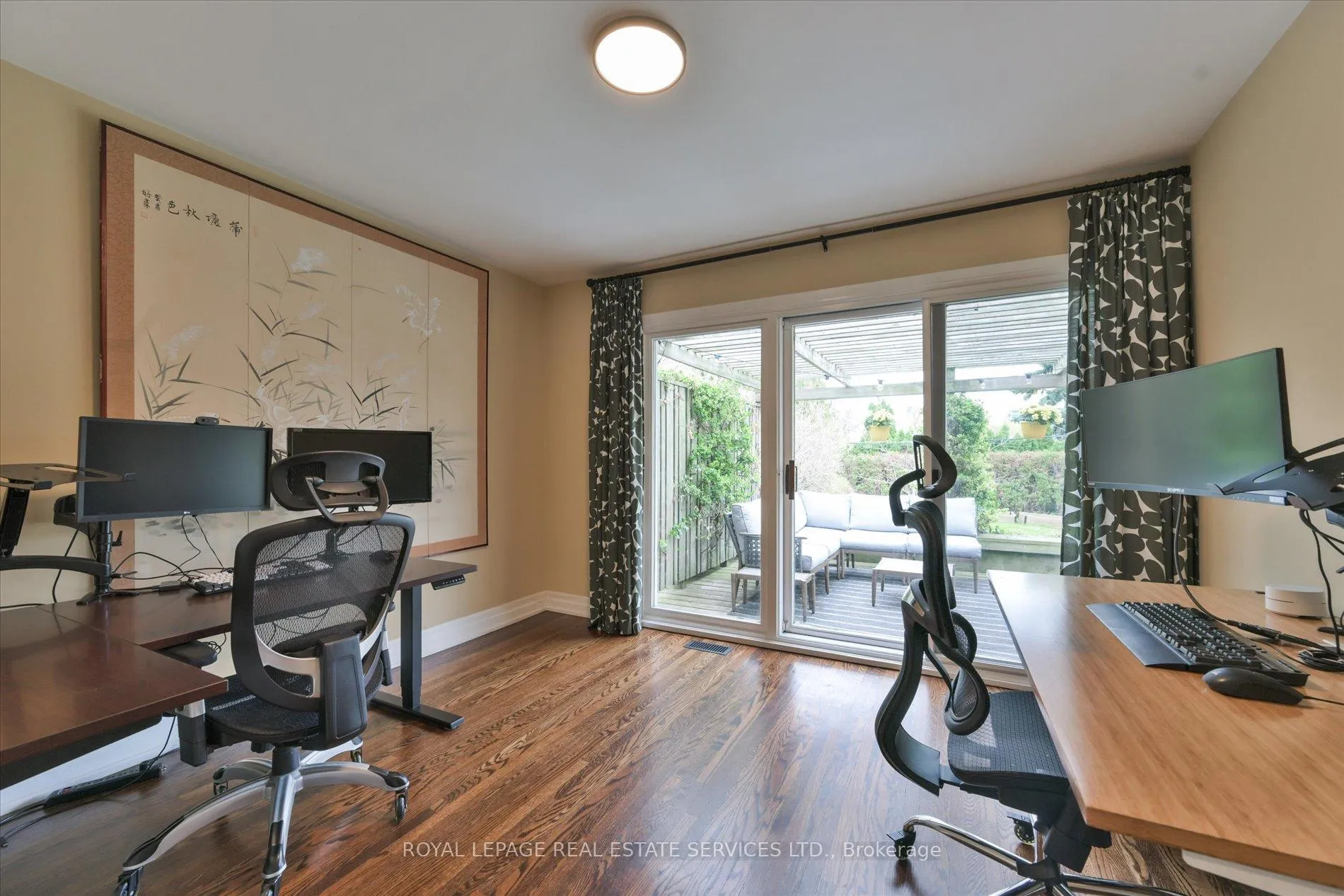 Photo 19 of 68 Renault Crescent, Etobicoke, Humber Heights — HOMEH