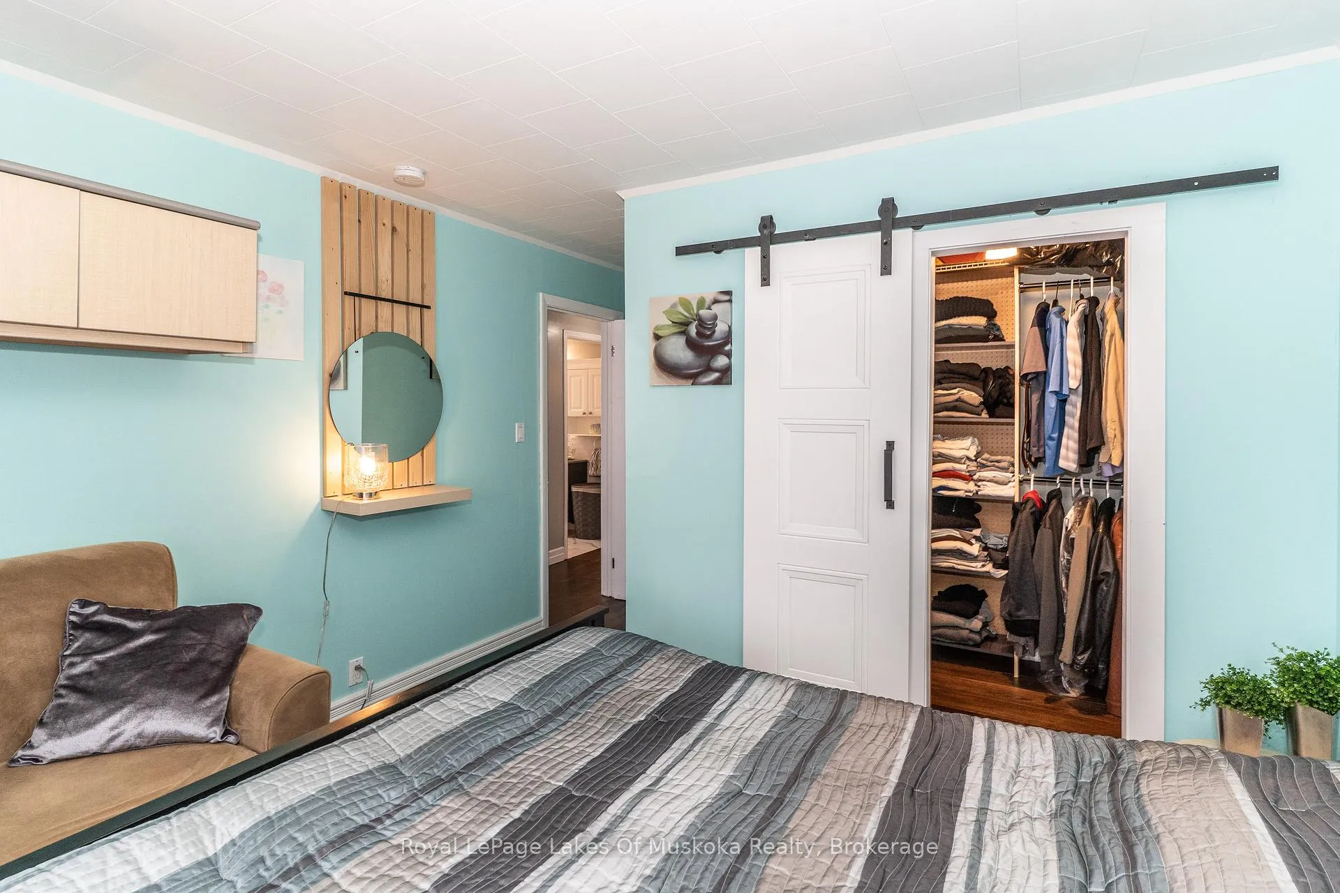 Photo 14 of 295 Bishop Street, Gravenhurst, Muskoka (S) — HOMEH