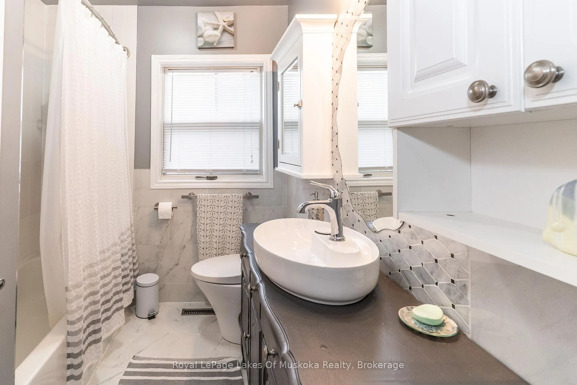 Photo 15 of 295 Bishop Street, Gravenhurst, Muskoka (S) — HOMEH